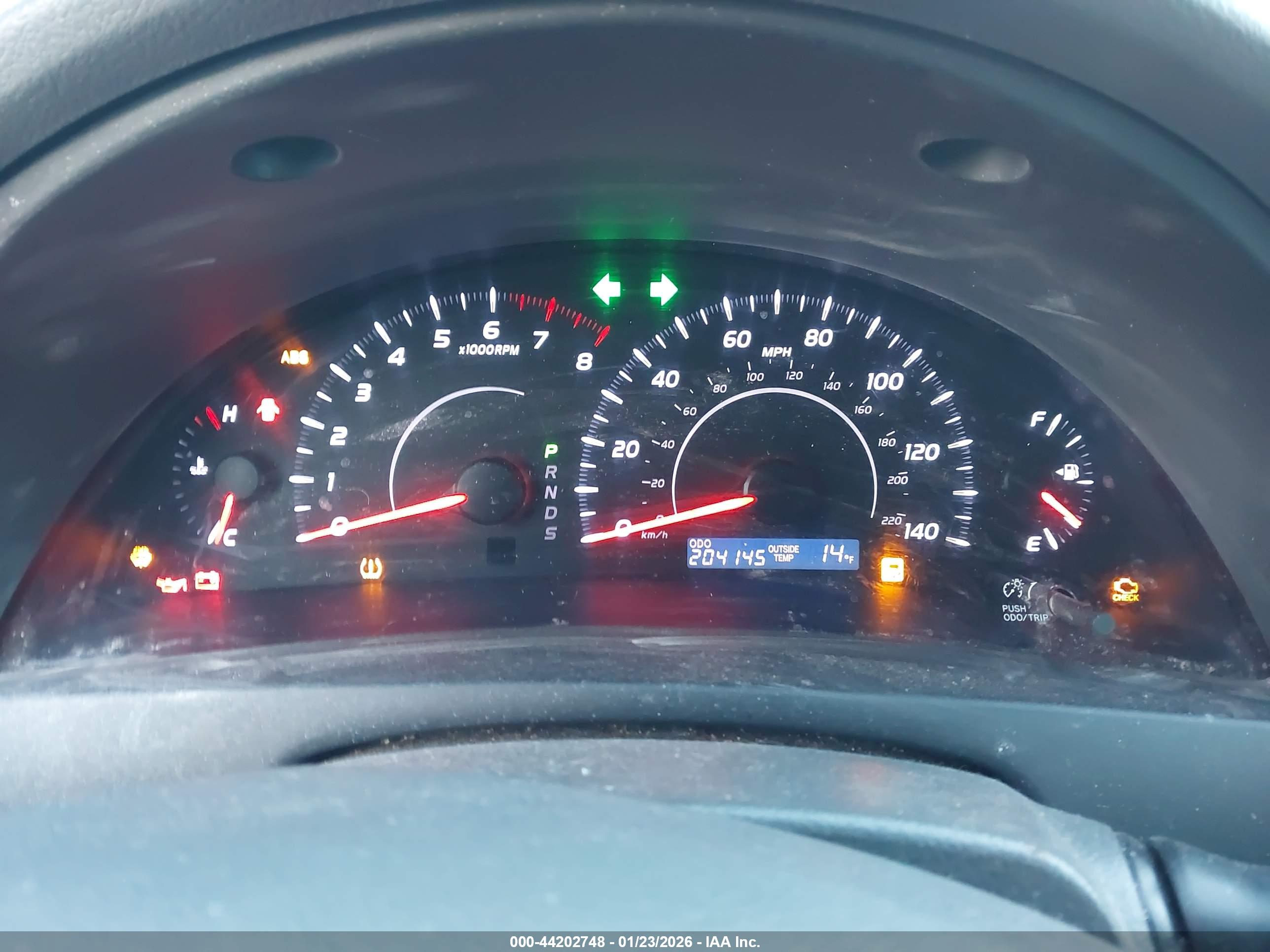 TOYOTA CAMRY image 7
