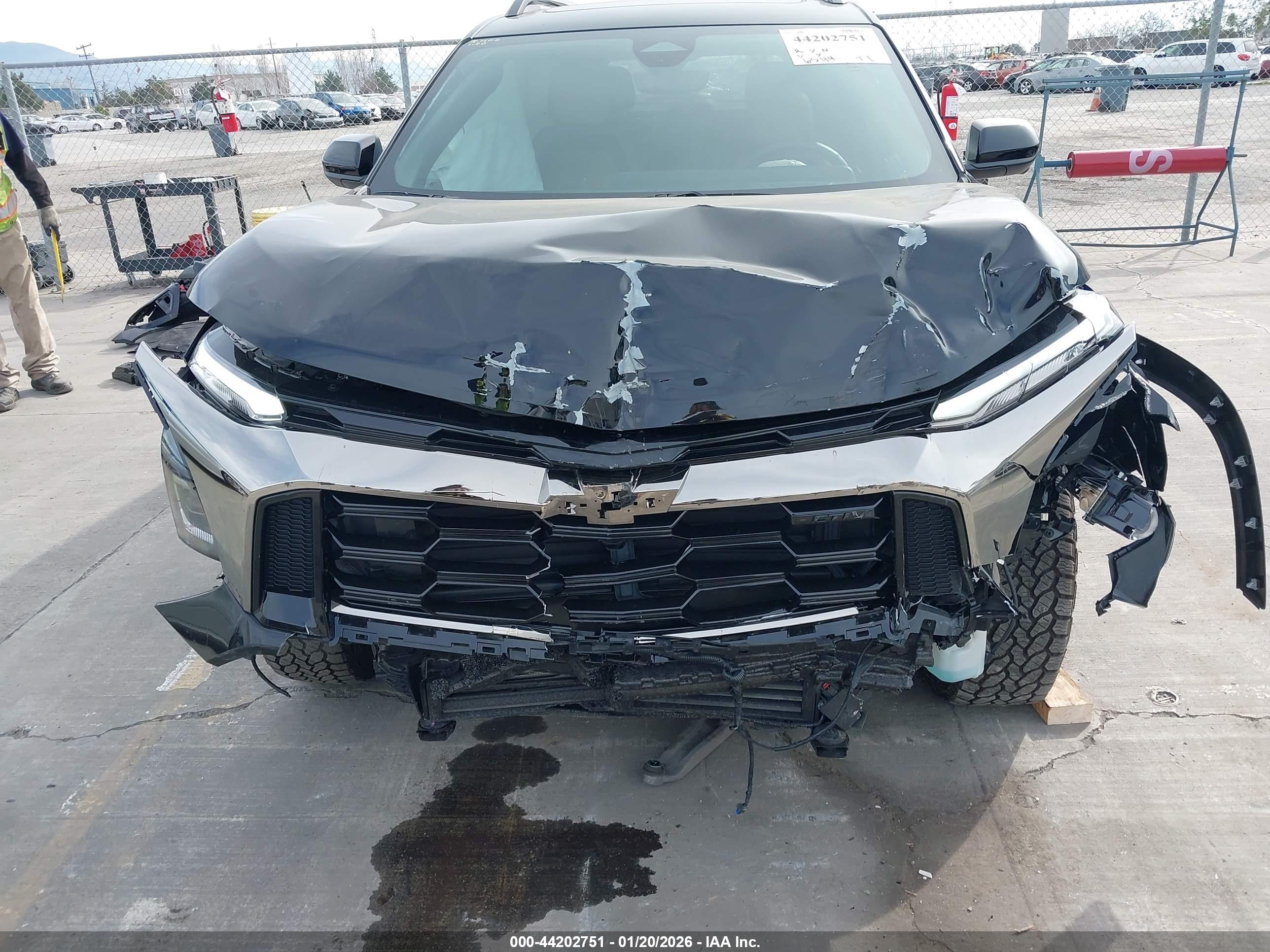 CHEVROLET EQUINOX image 6