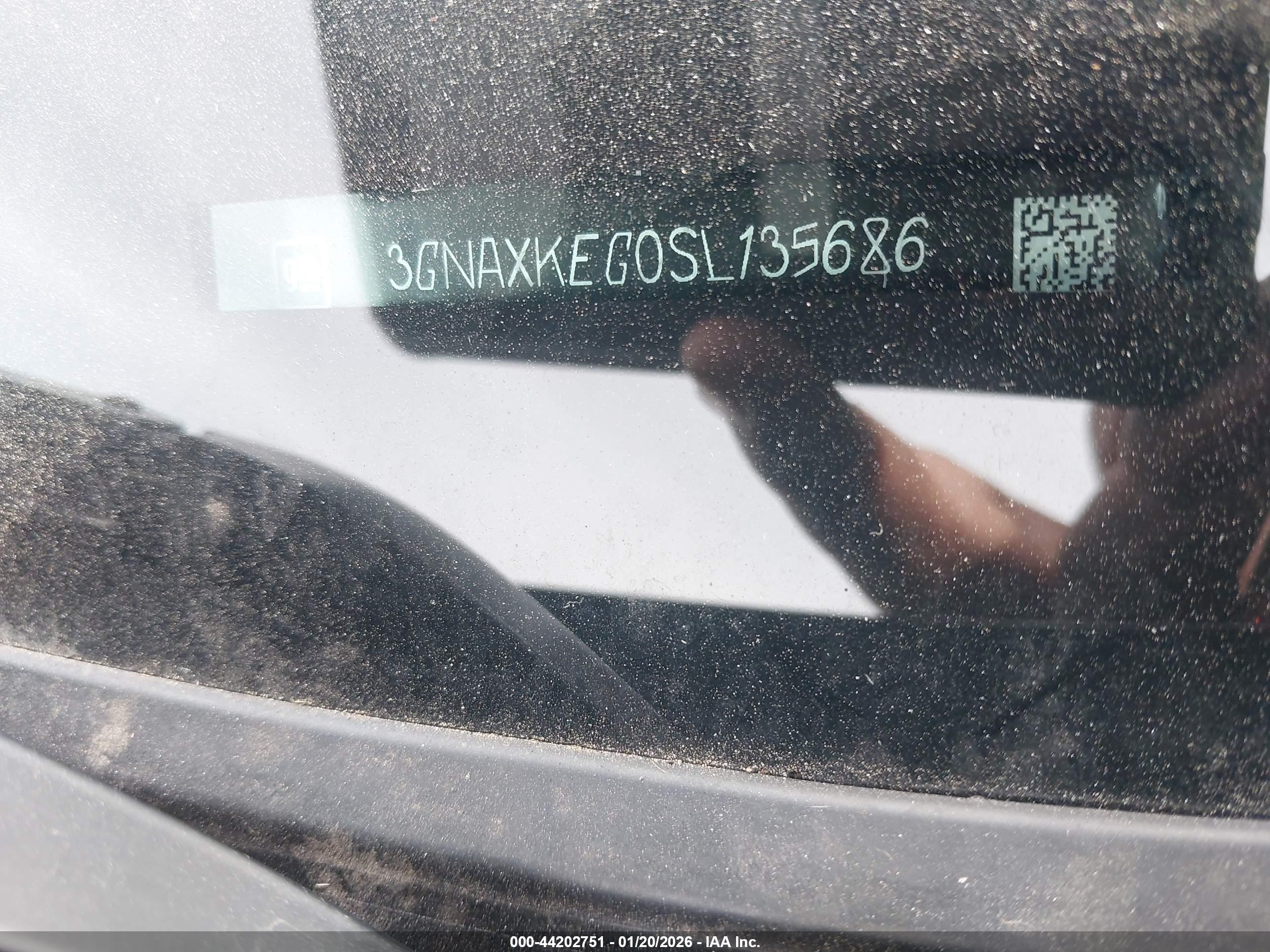CHEVROLET EQUINOX image 9