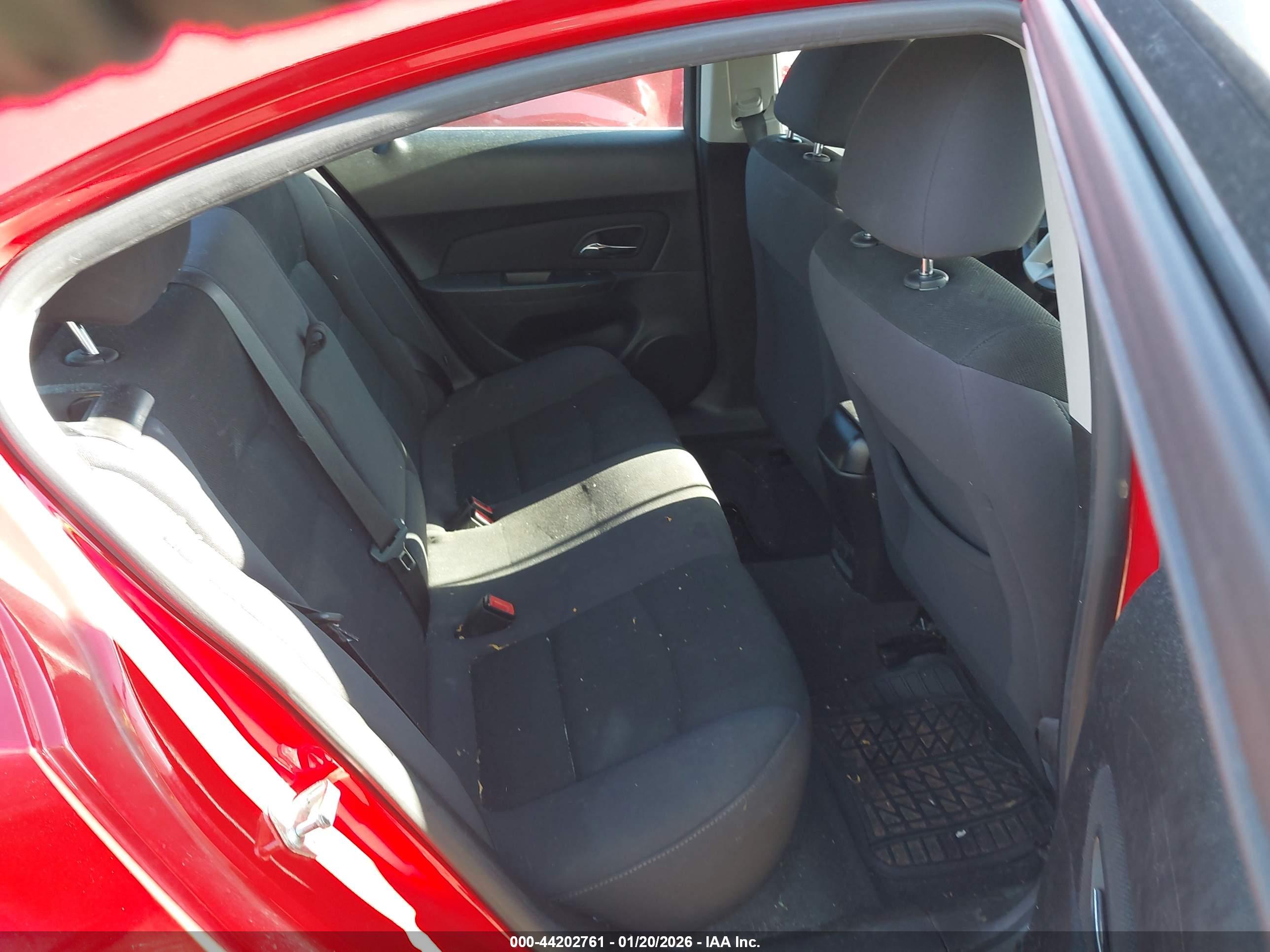 CHEVROLET CRUZE image 8