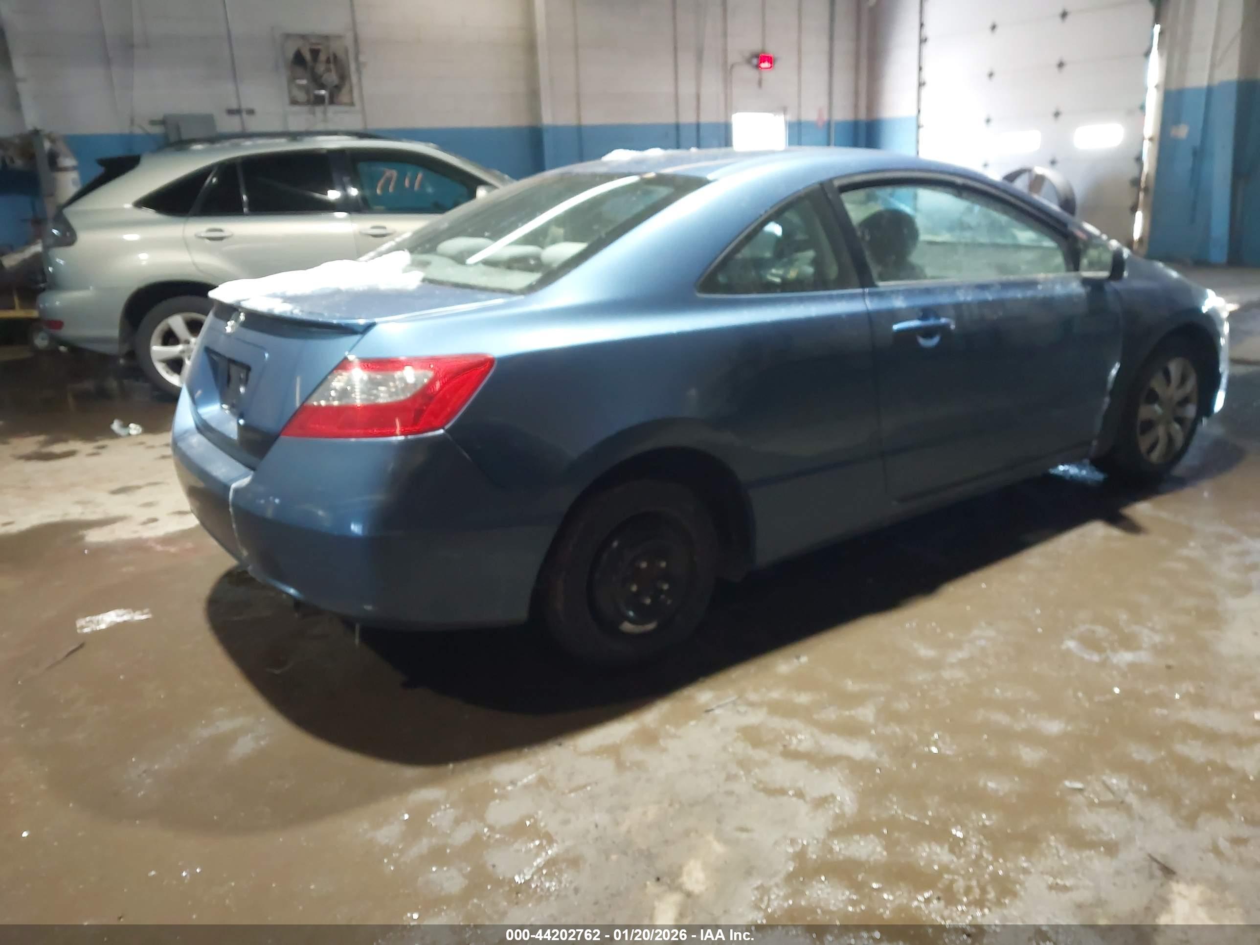 HONDA CIVIC image 4