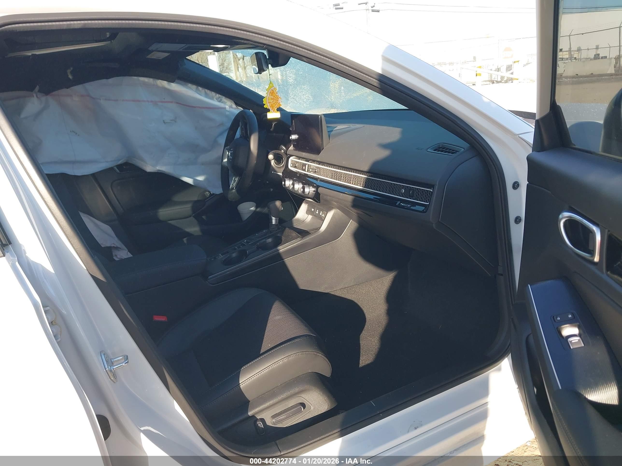 HONDA CIVIC image 5
