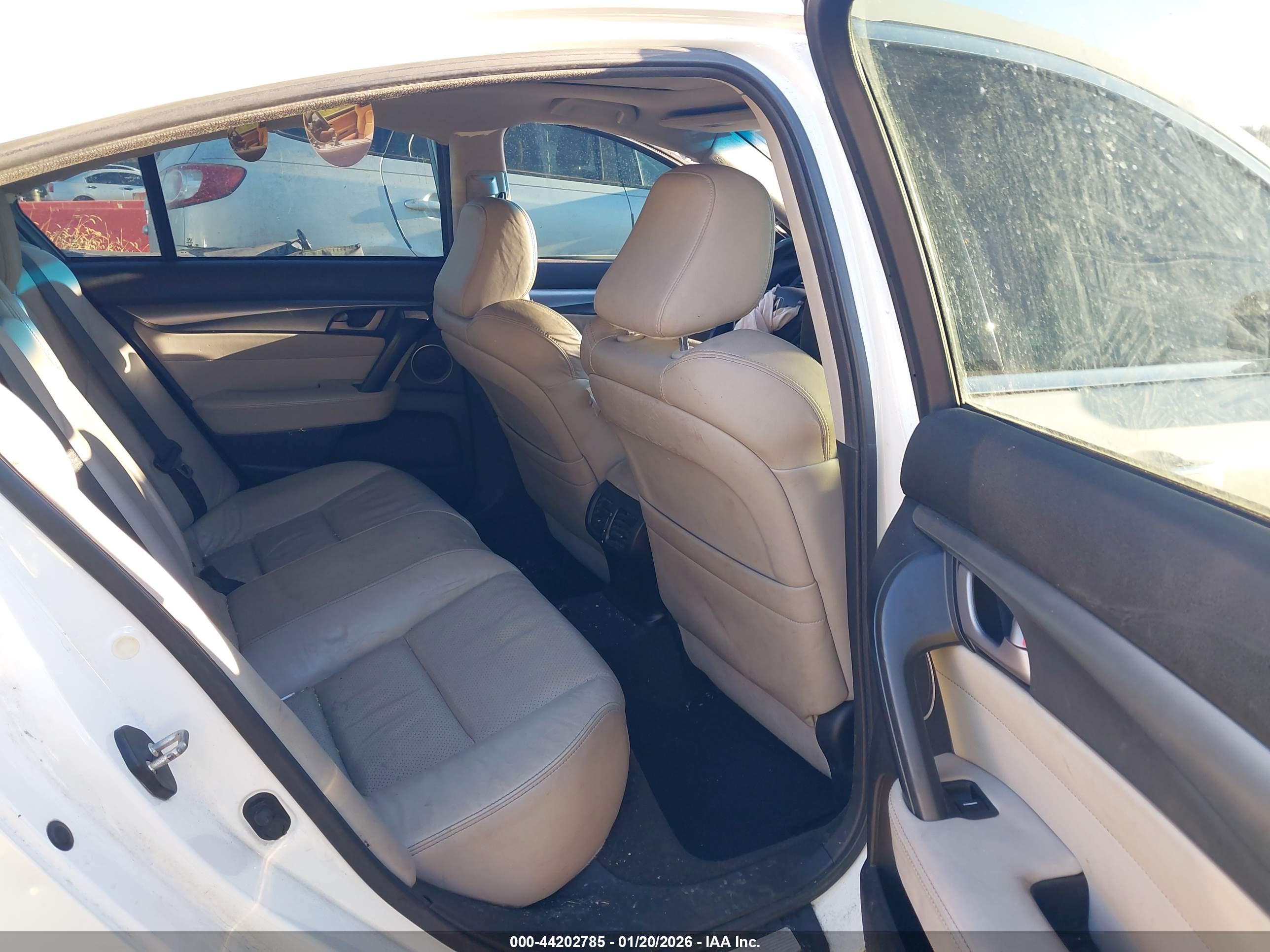 ACURA TL image 8