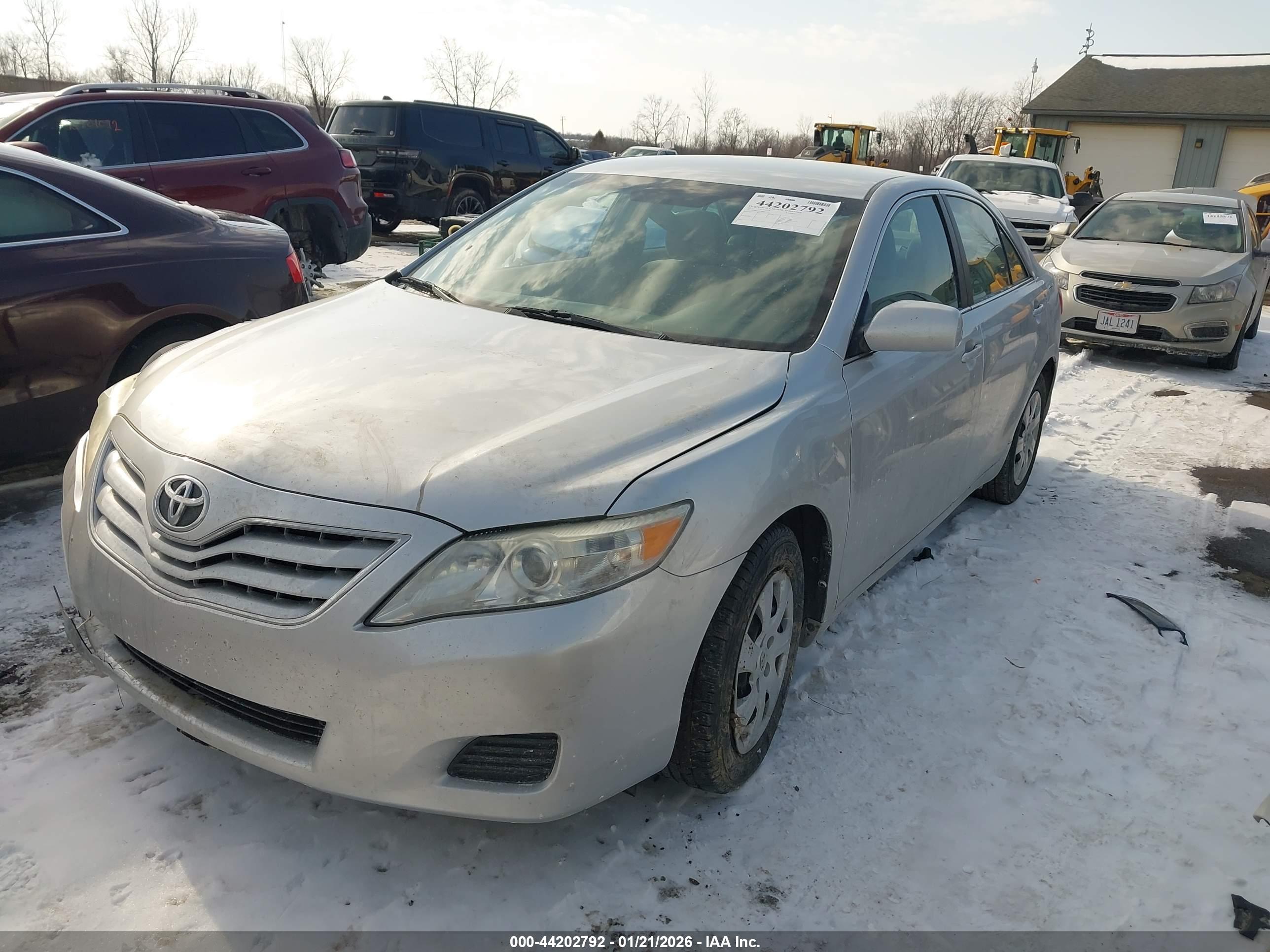 TOYOTA CAMRY image 2