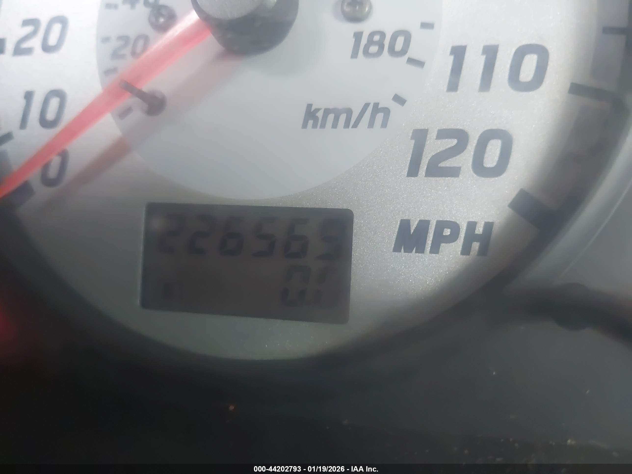 NISSAN PATHFINDER image 7