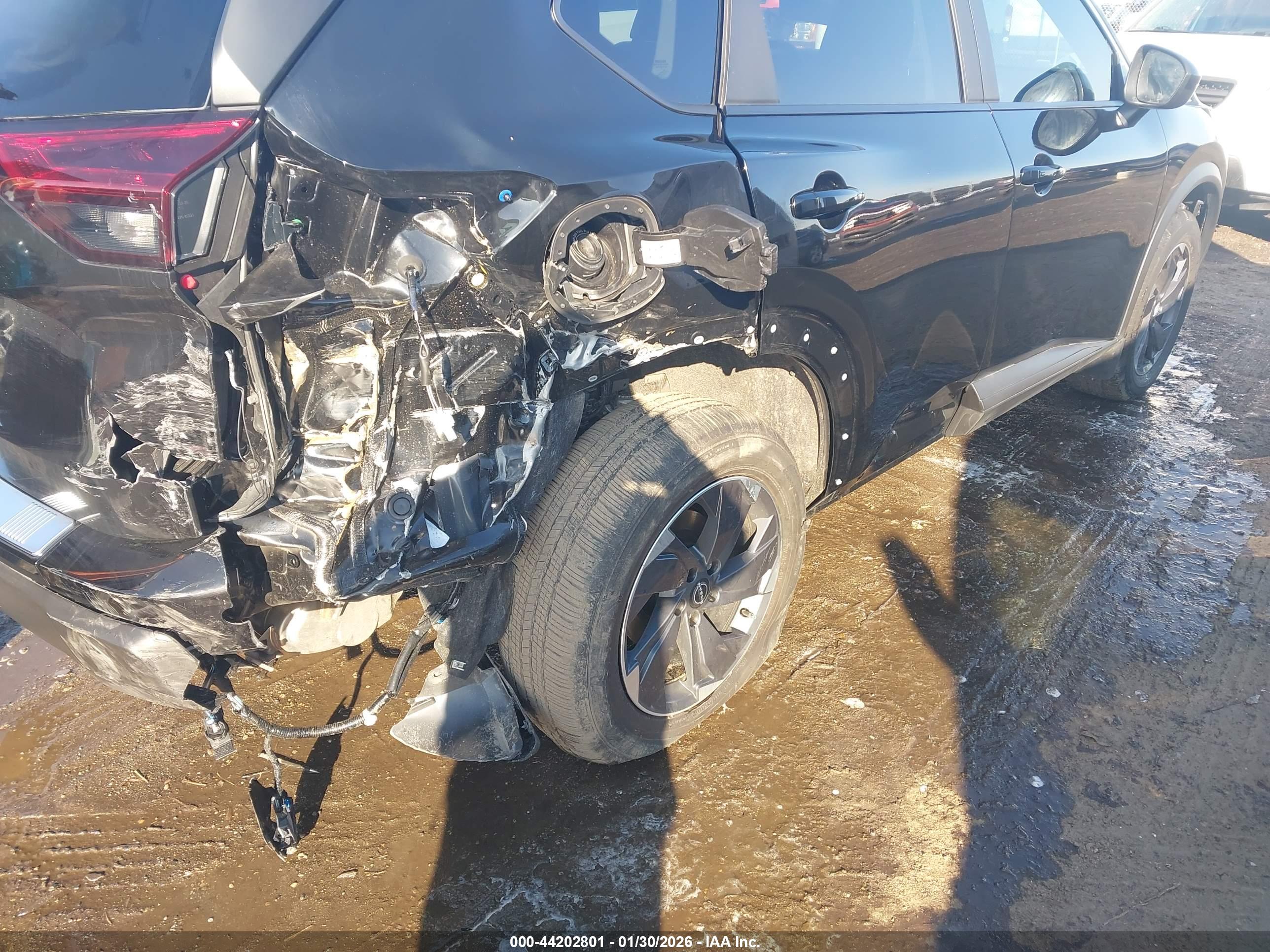 NISSAN ROGUE image 6