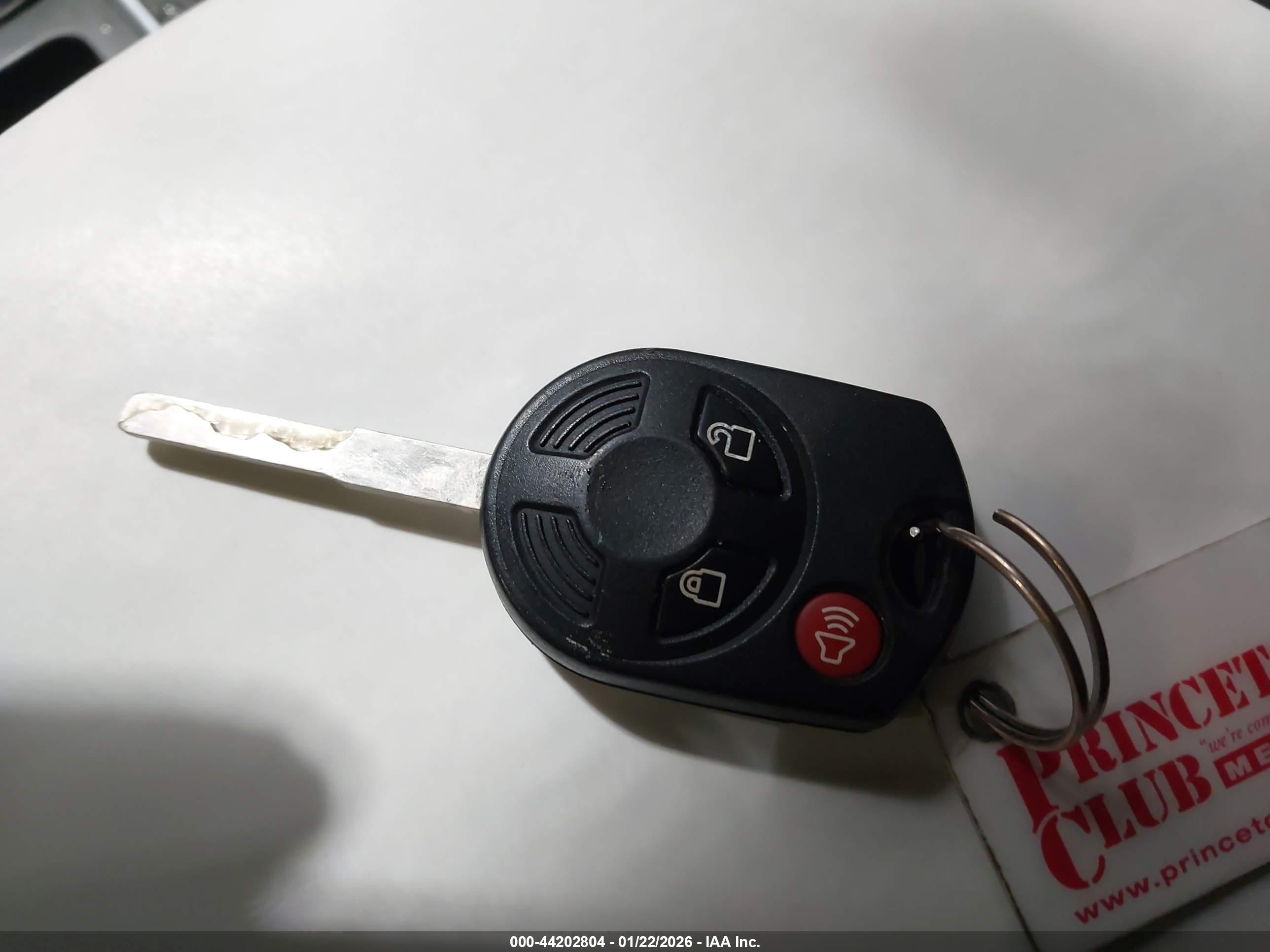FORD ESCAPE image 11