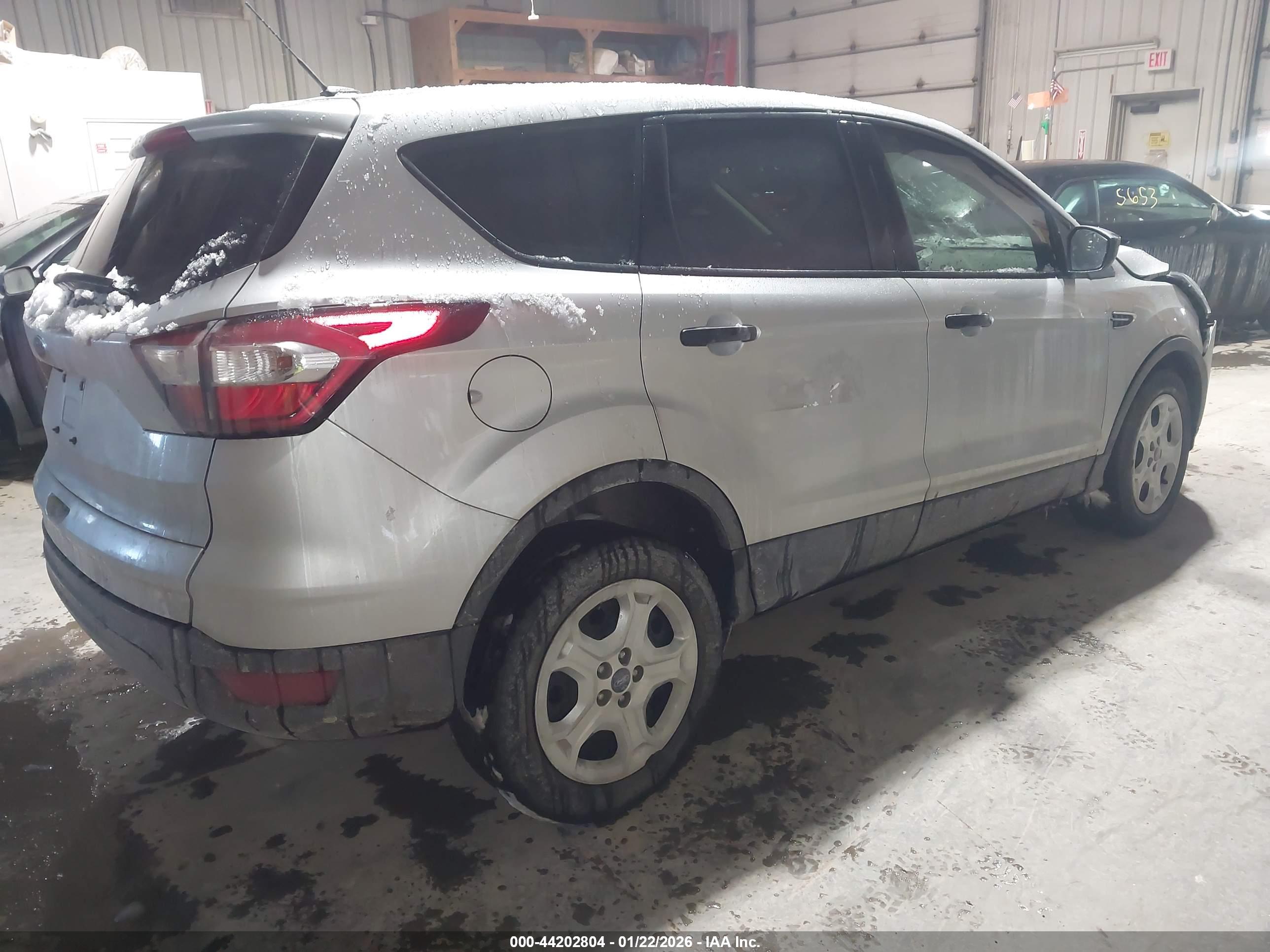 FORD ESCAPE image 4