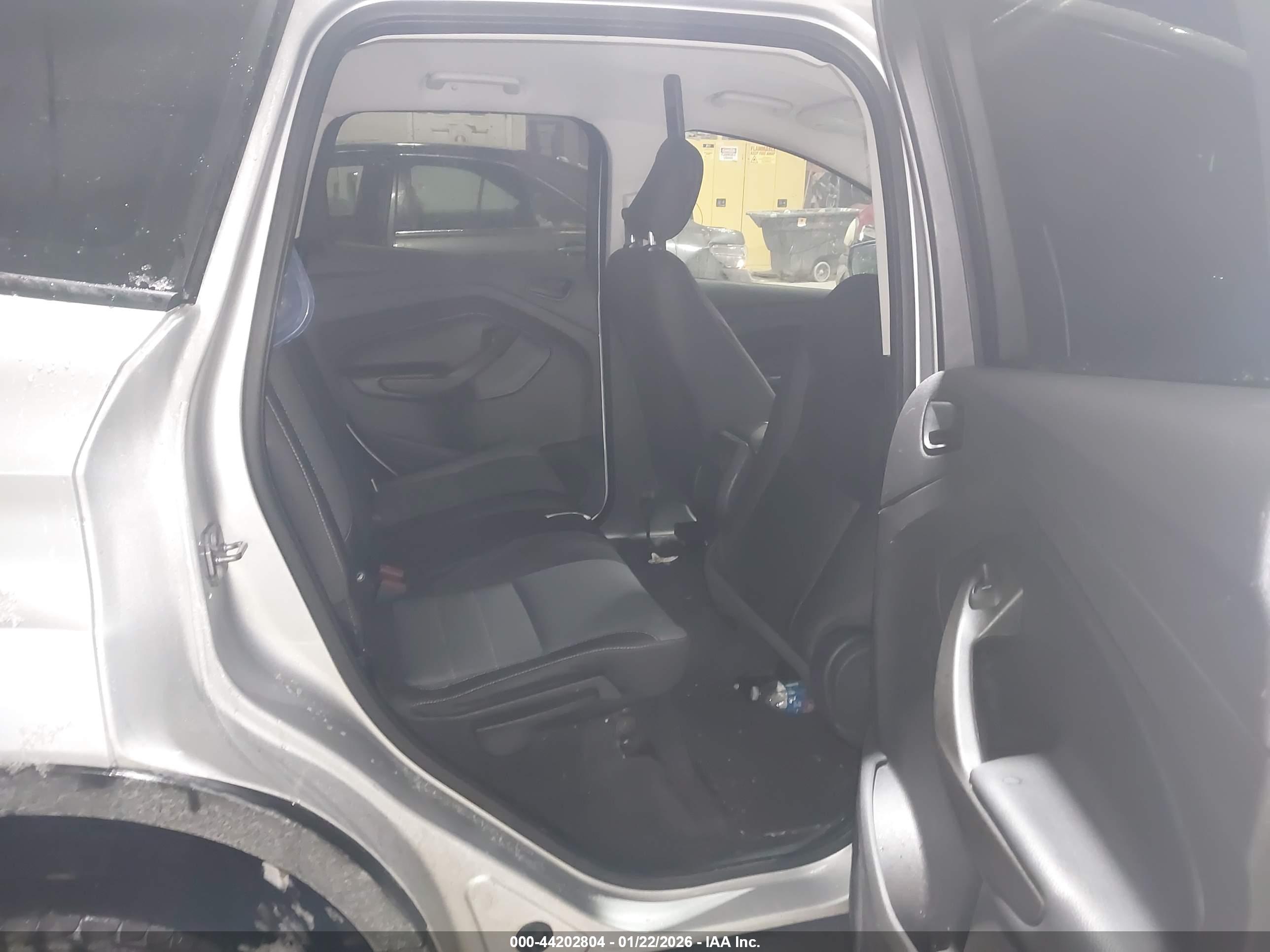 FORD ESCAPE image 8