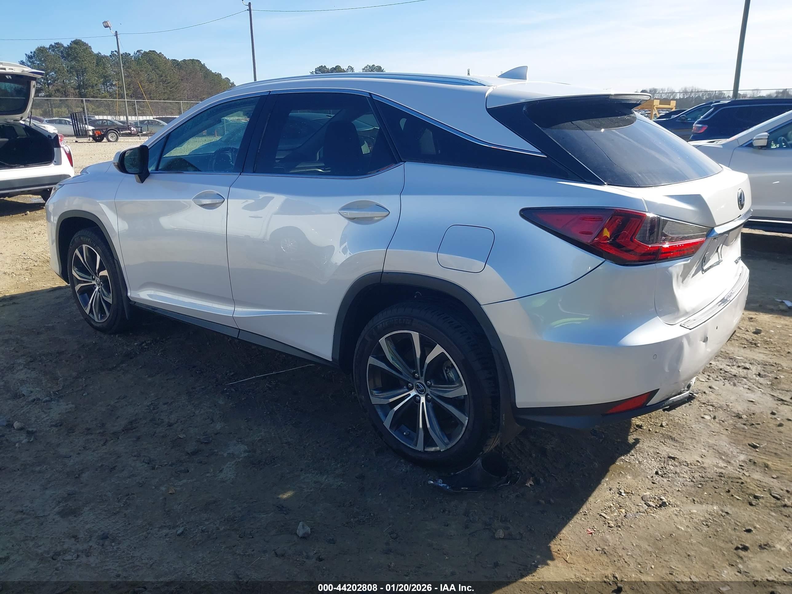 LEXUS RX image 3