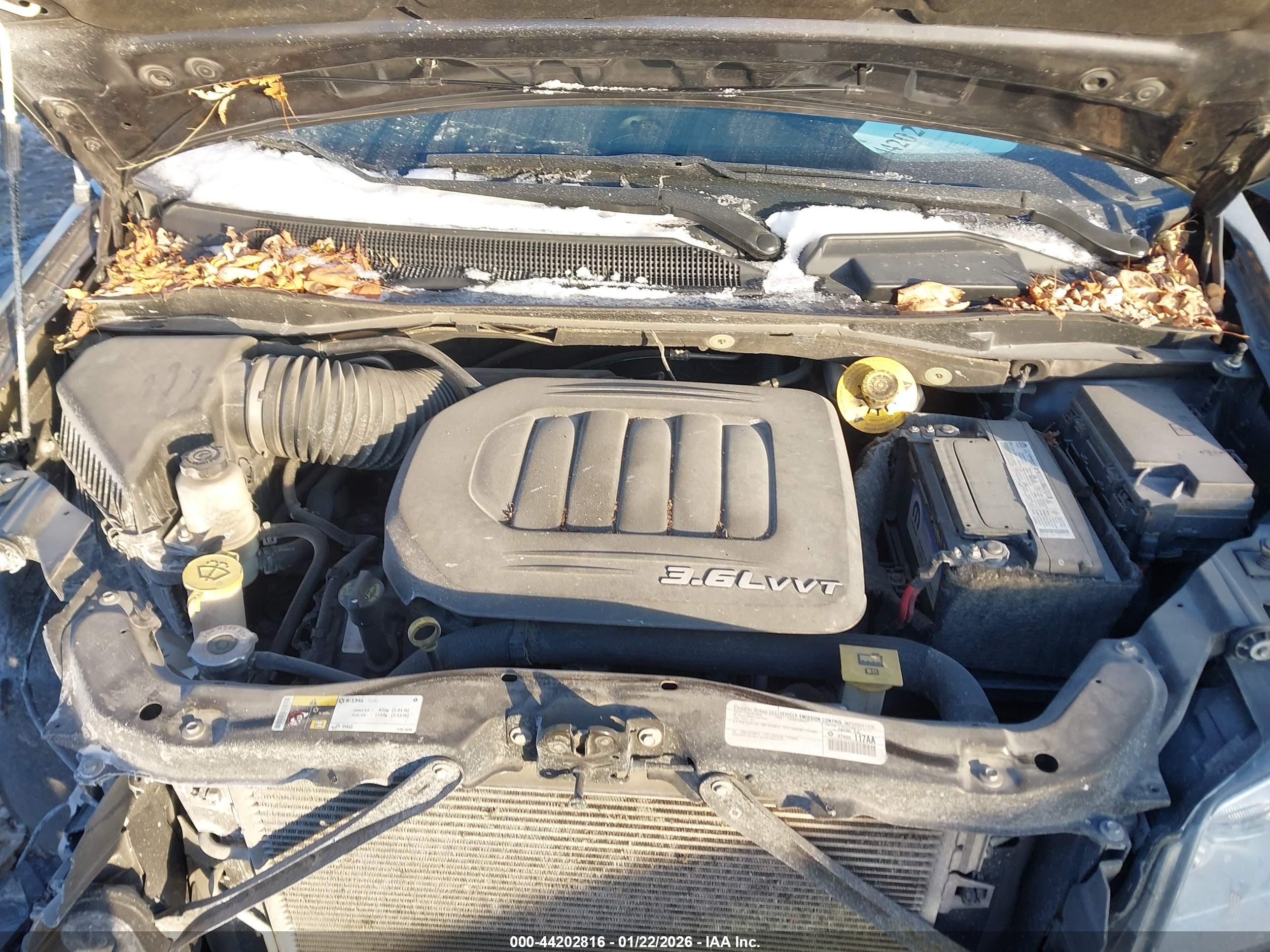 CHRYSLER TOWN image 10