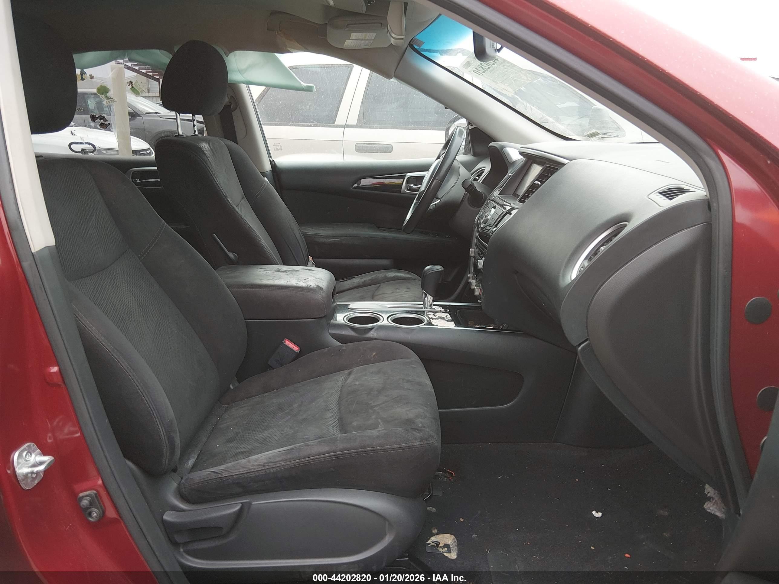 NISSAN PATHFINDER image 5