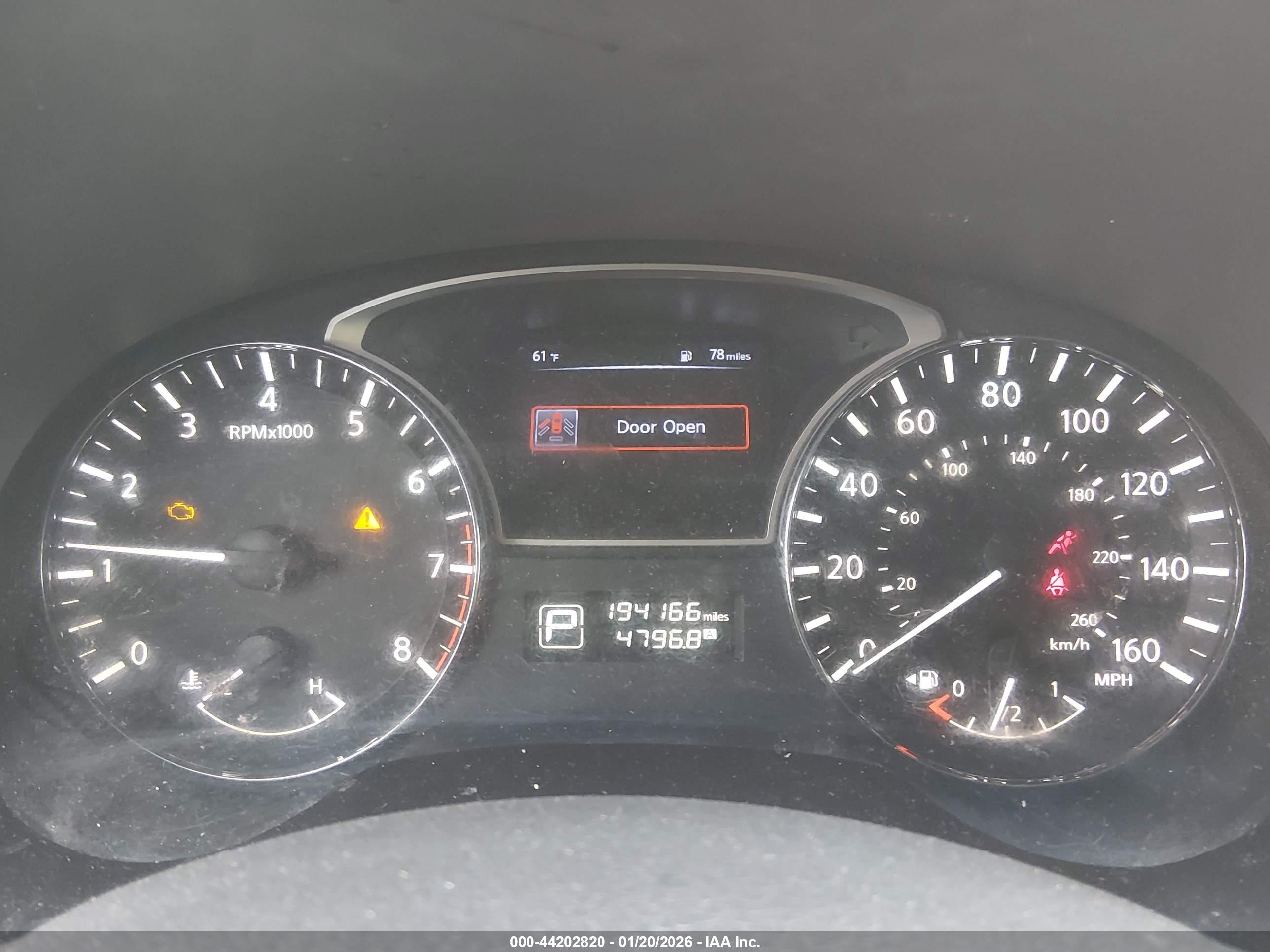 NISSAN PATHFINDER image 7