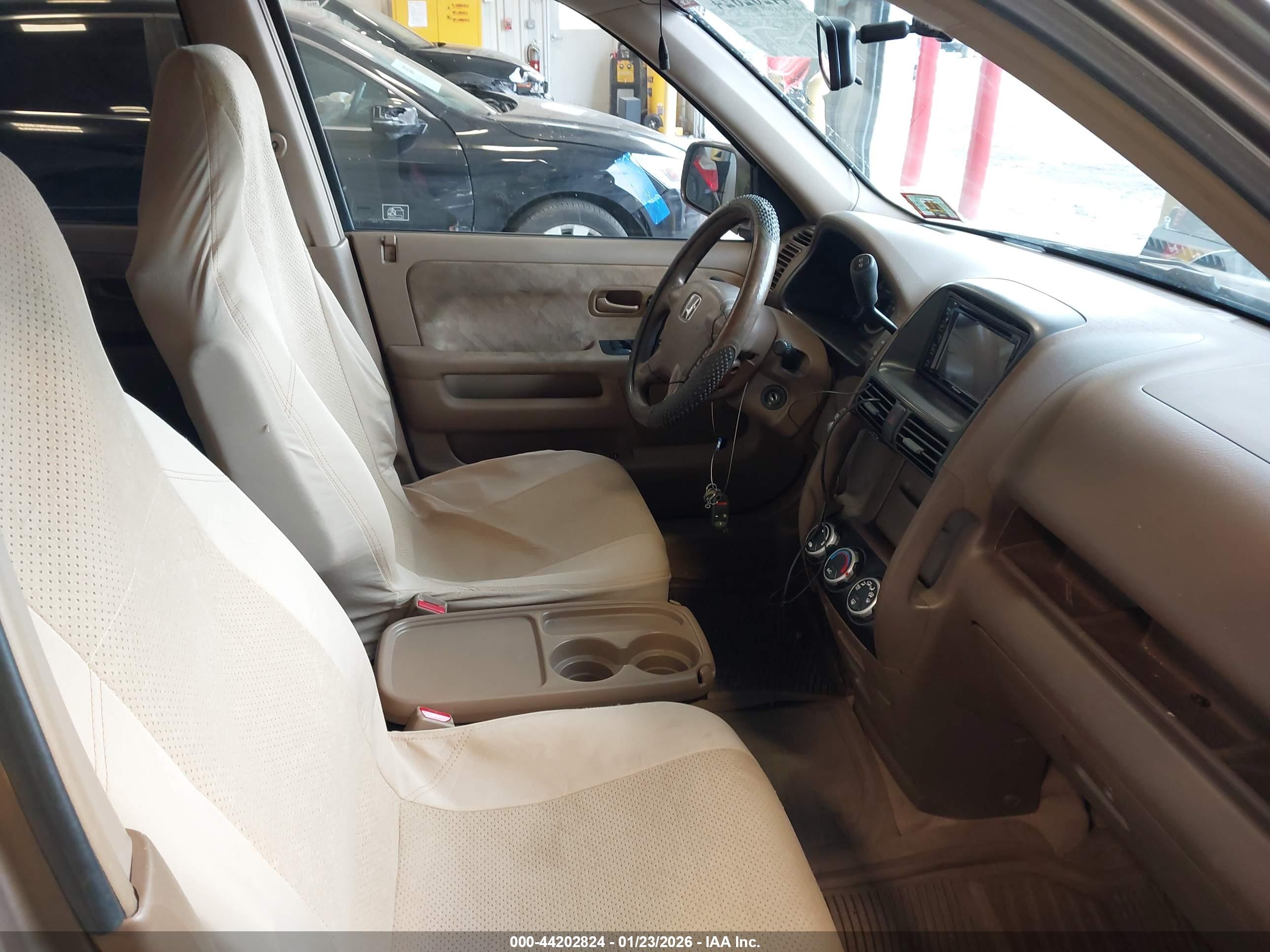 HONDA CR-V image 5