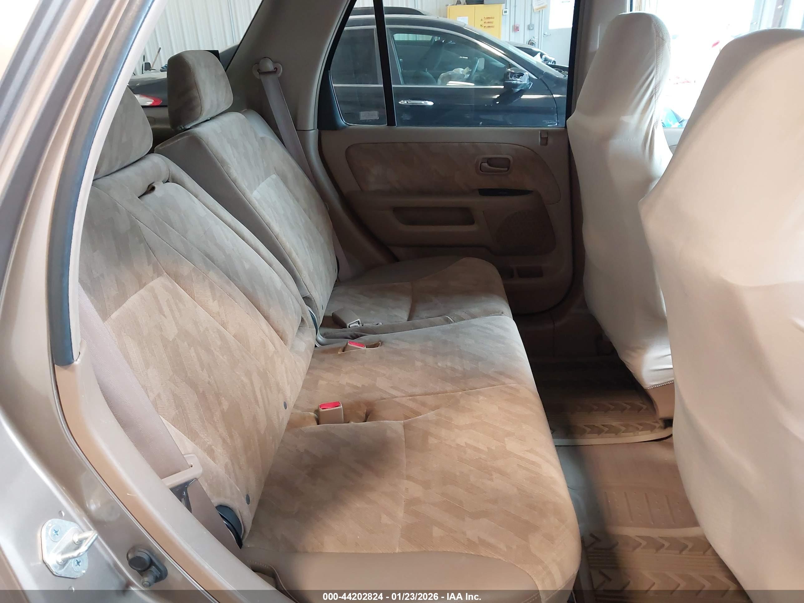 HONDA CR-V image 8