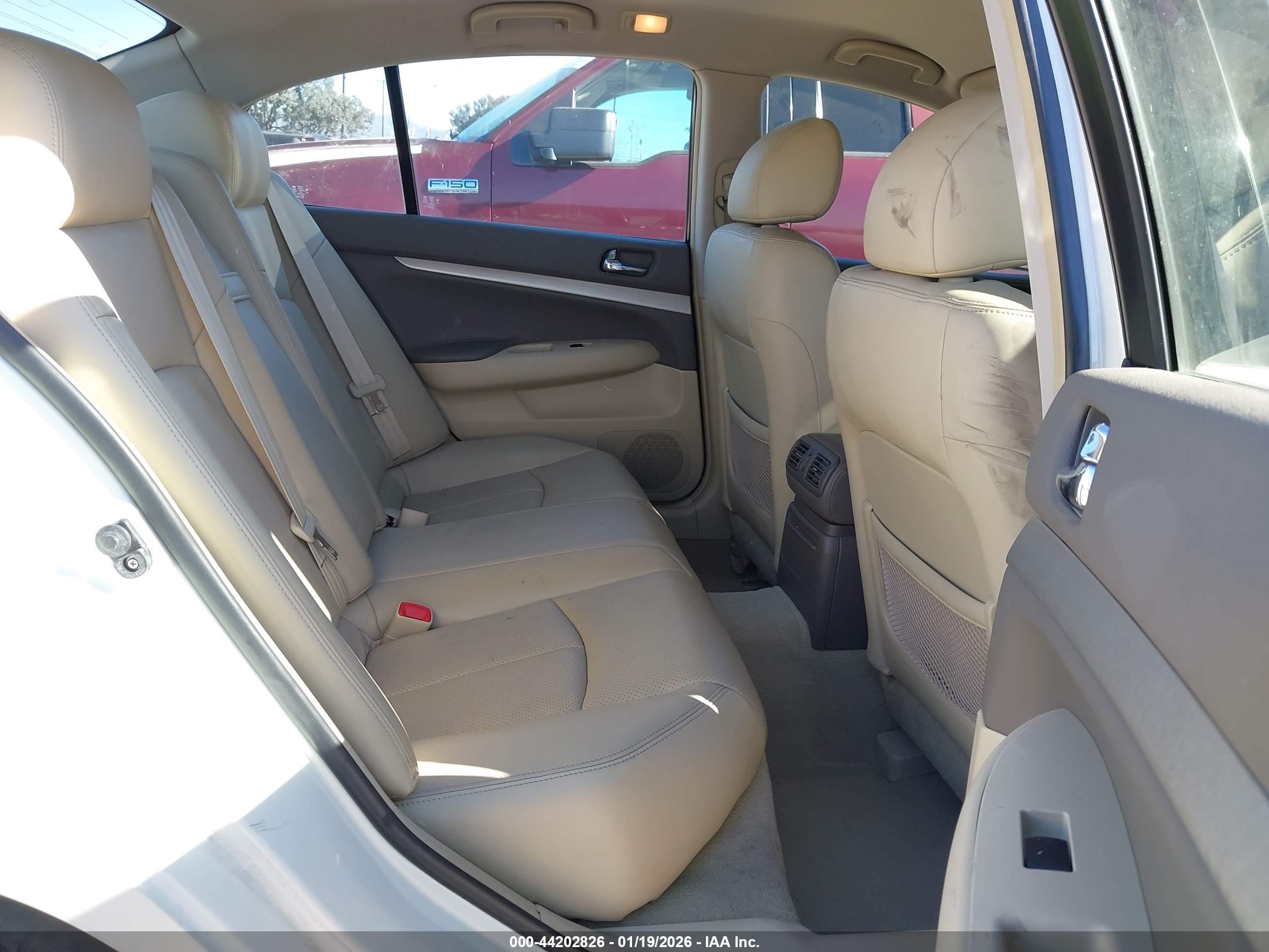INFINITI G35 image 8