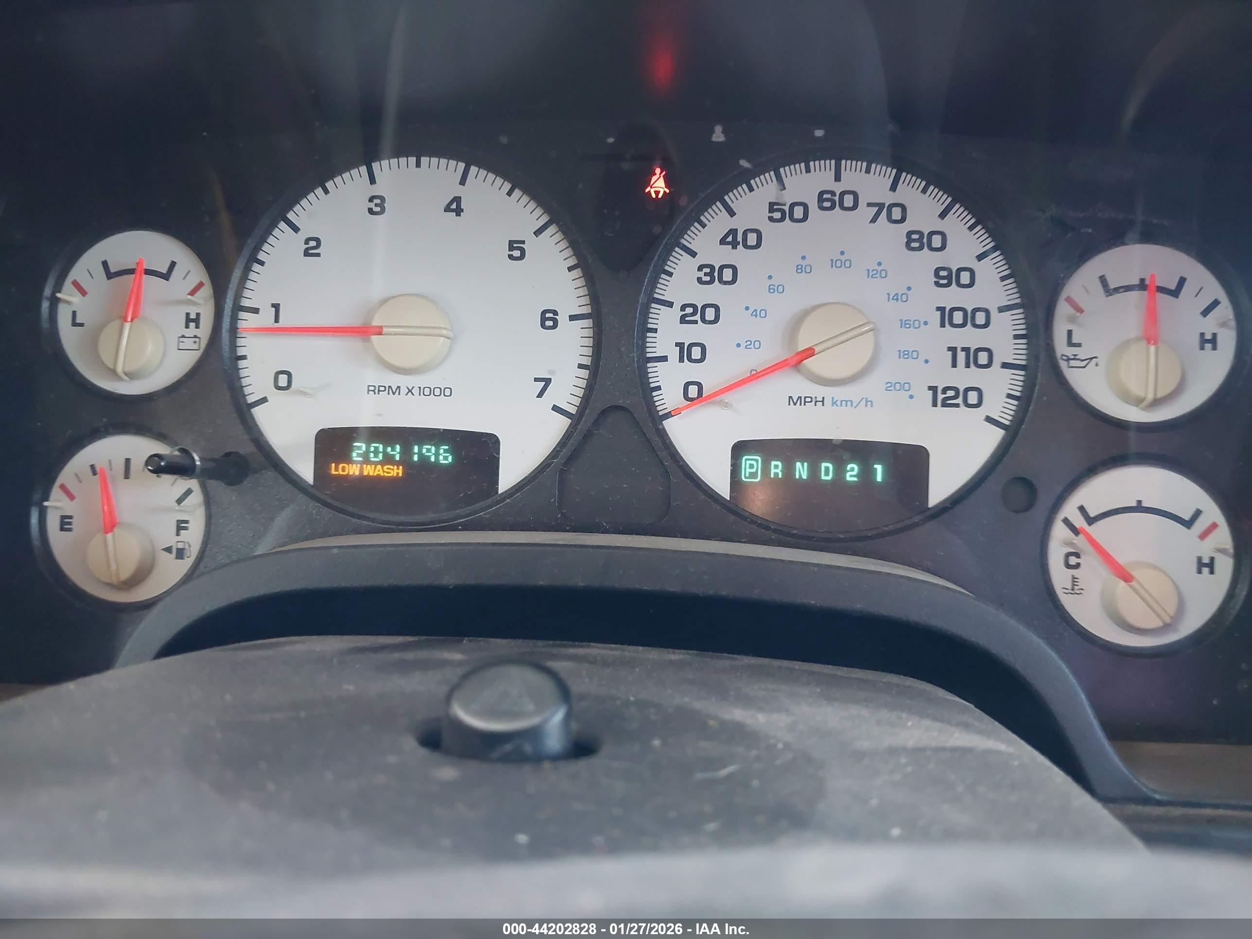 DODGE RAM image 7