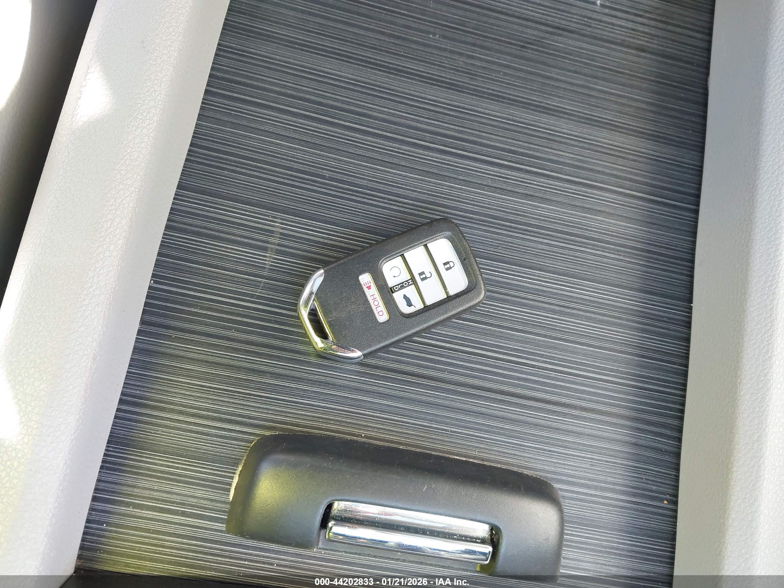 HONDA PILOT image 11
