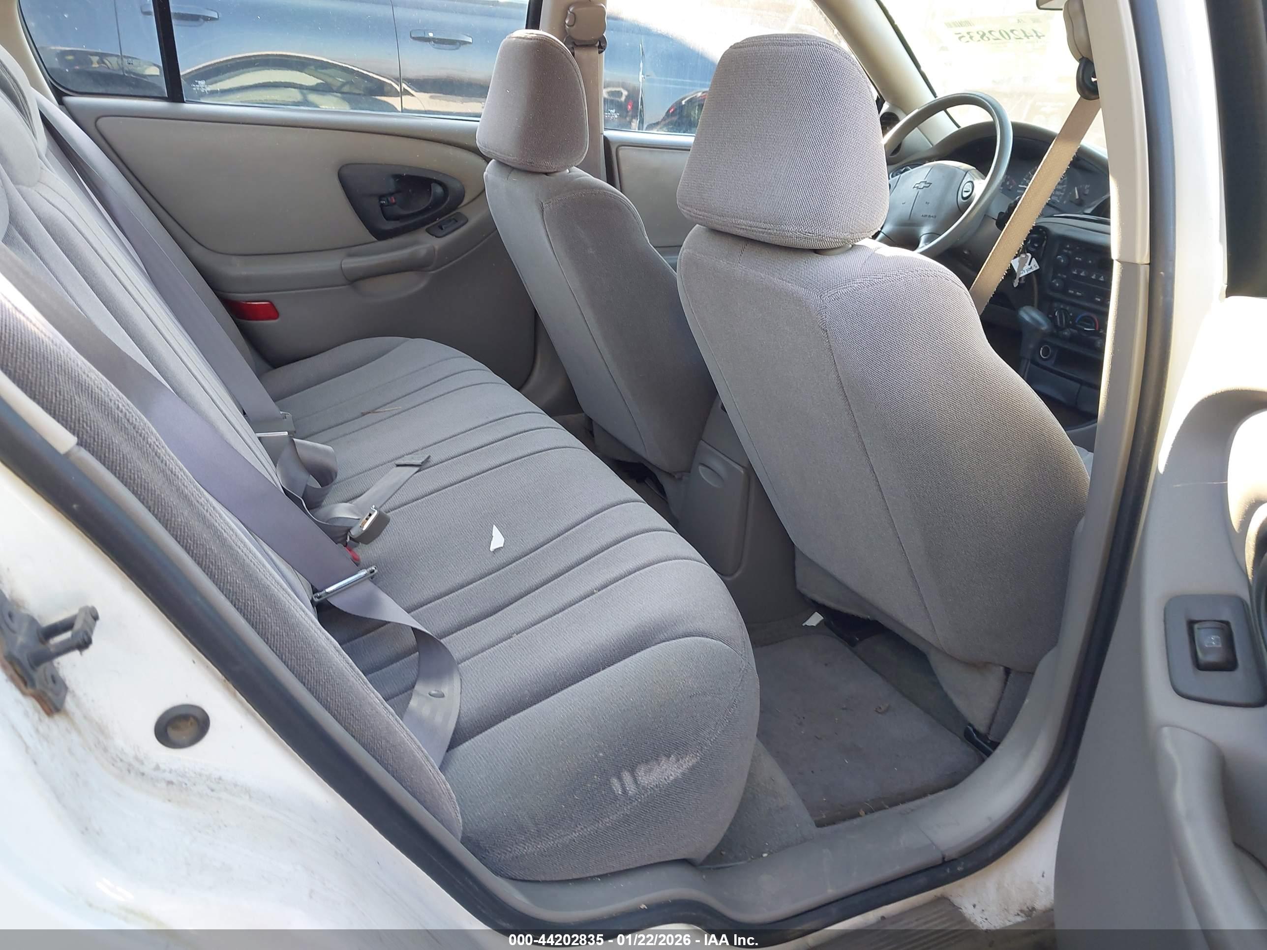 CHEVROLET MALIBU image 8