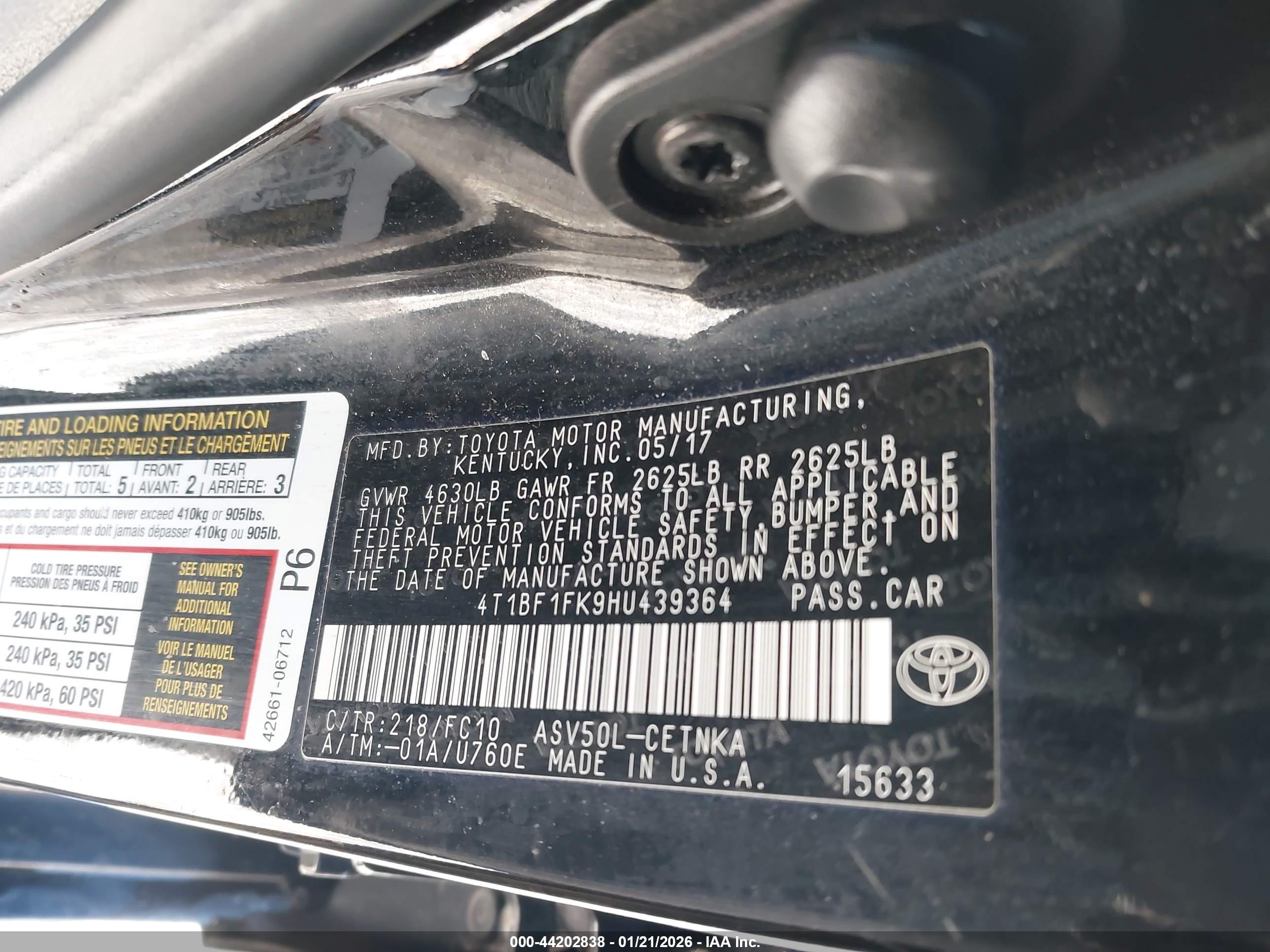 TOYOTA CAMRY image 9