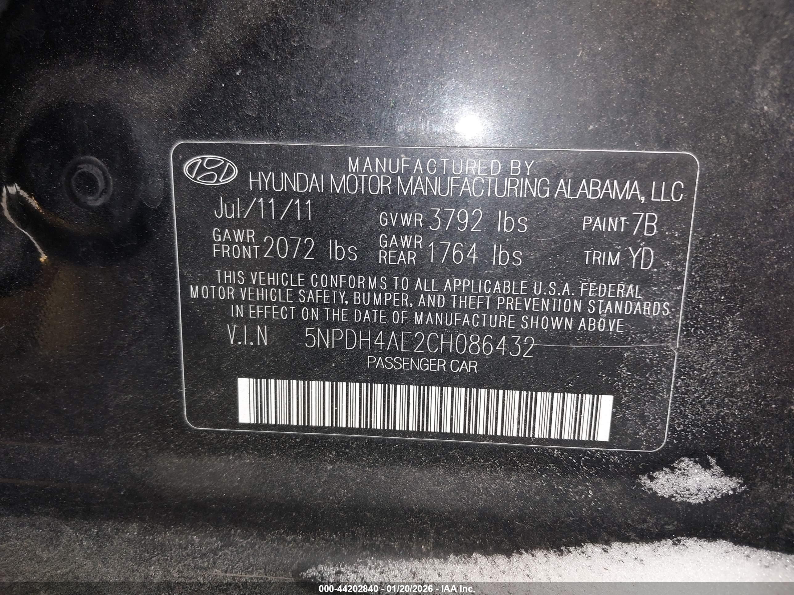 HYUNDAI ELANTRA image 9