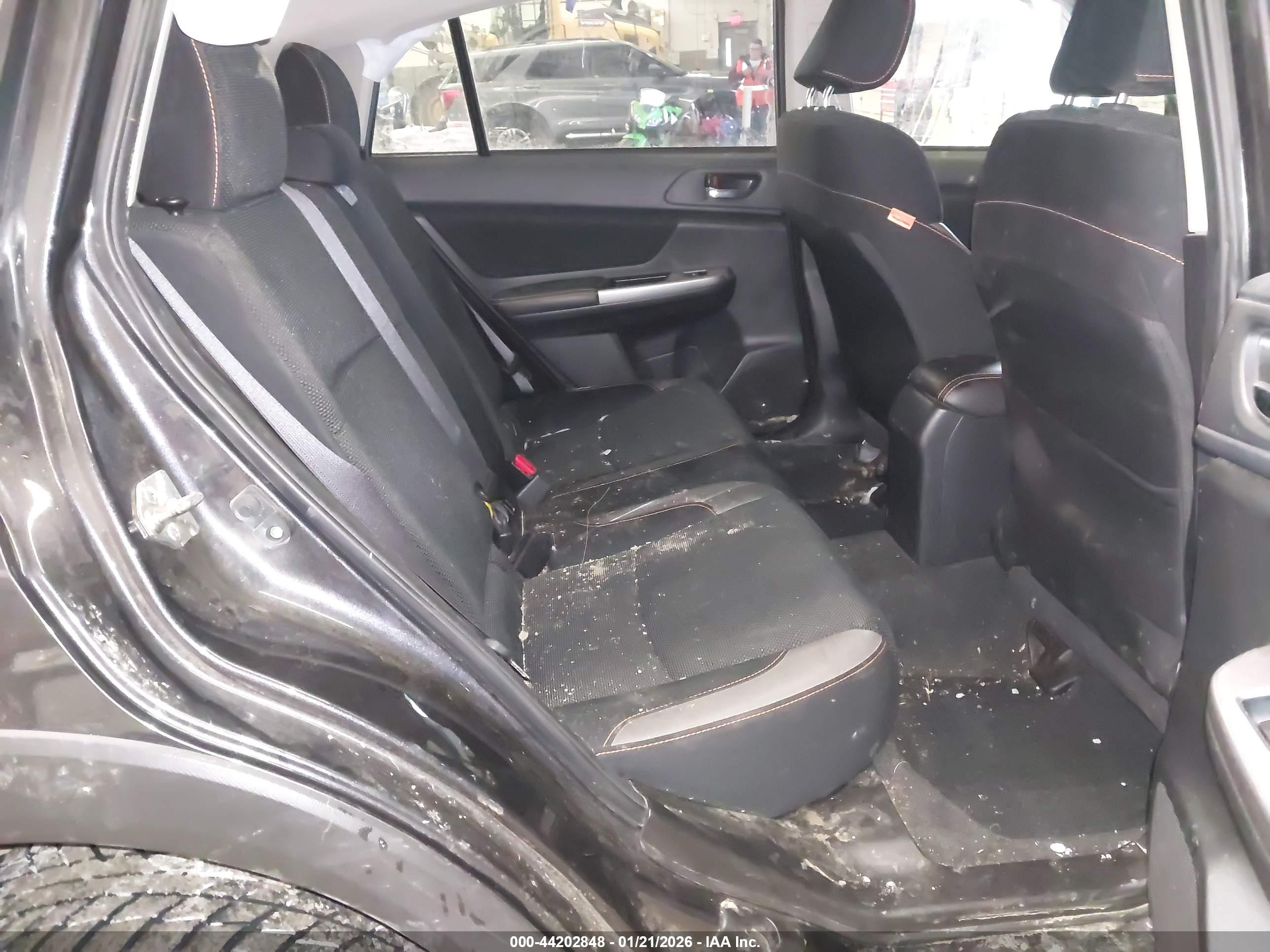 SUBARU CROSSTREK image 8