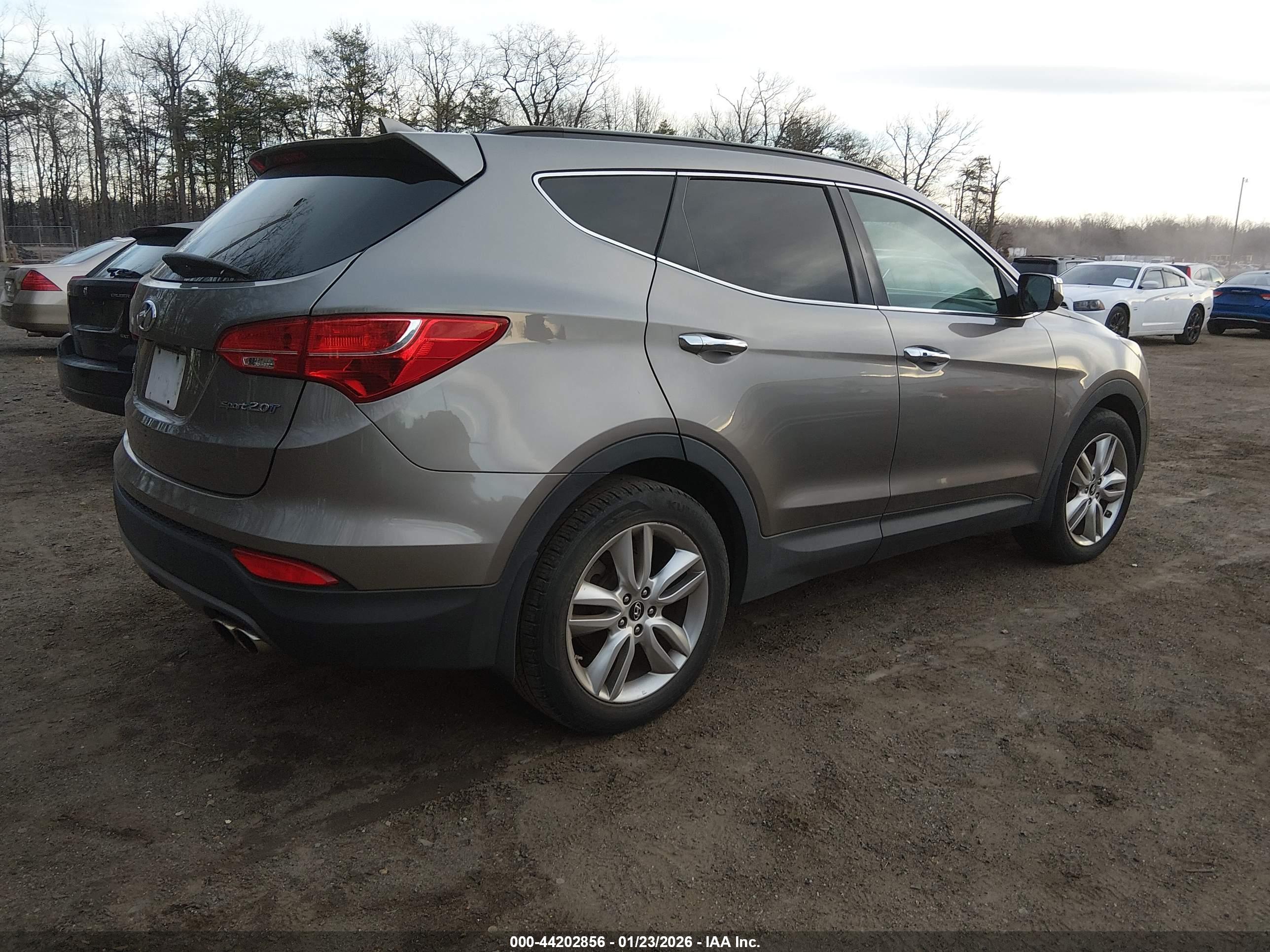 HYUNDAI SANTA image 4