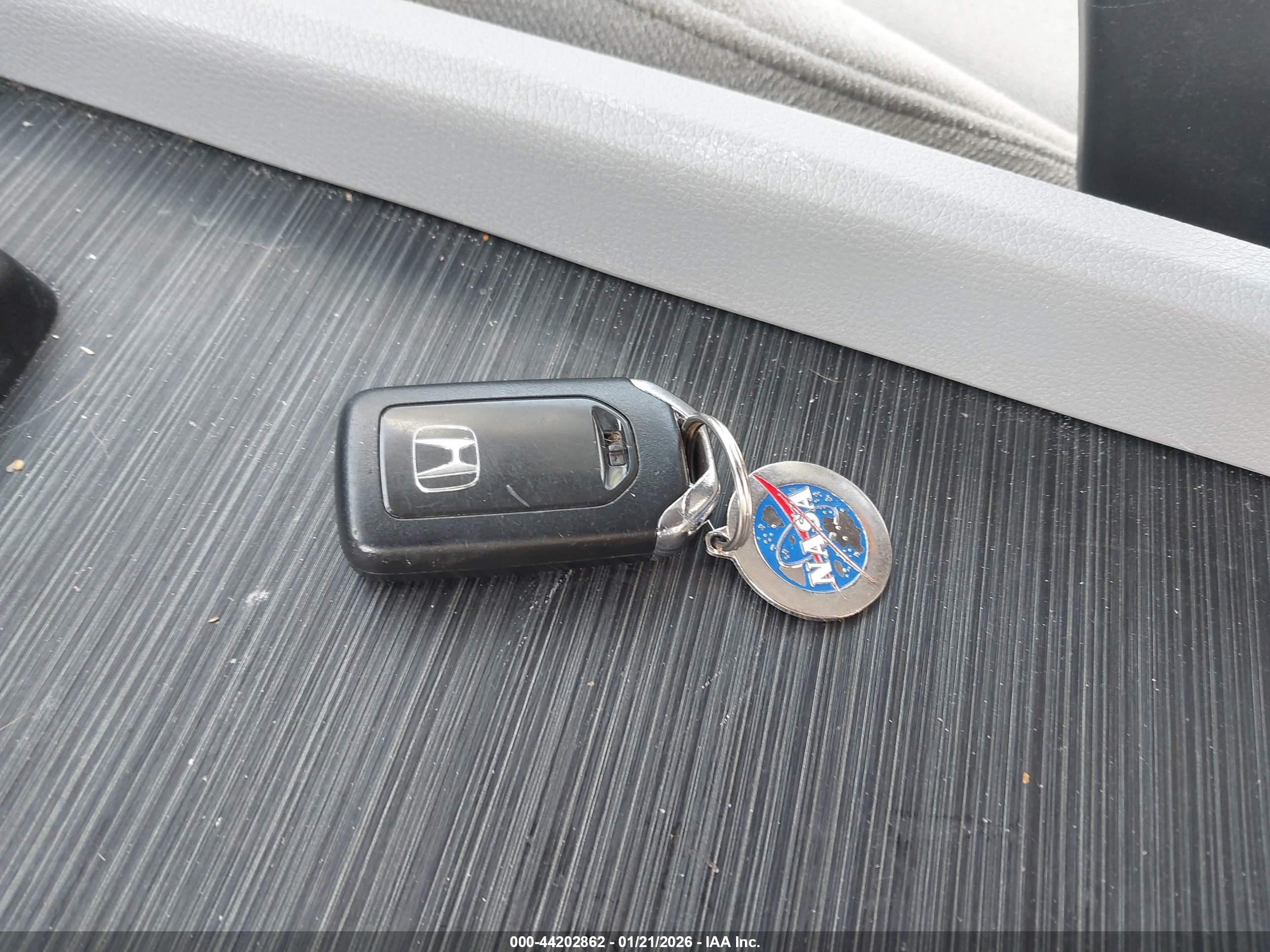 HONDA PILOT image 11