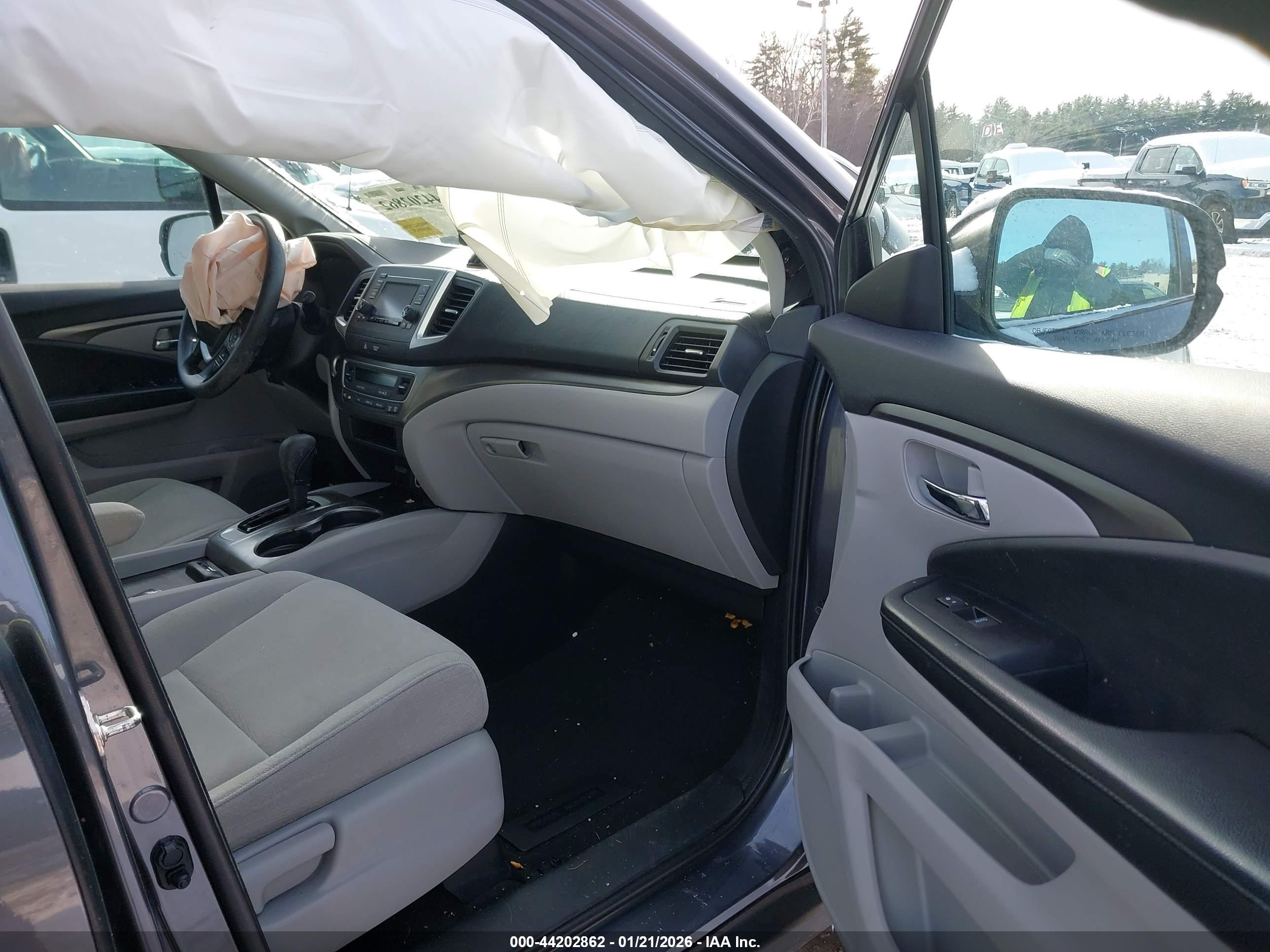 HONDA PILOT image 5