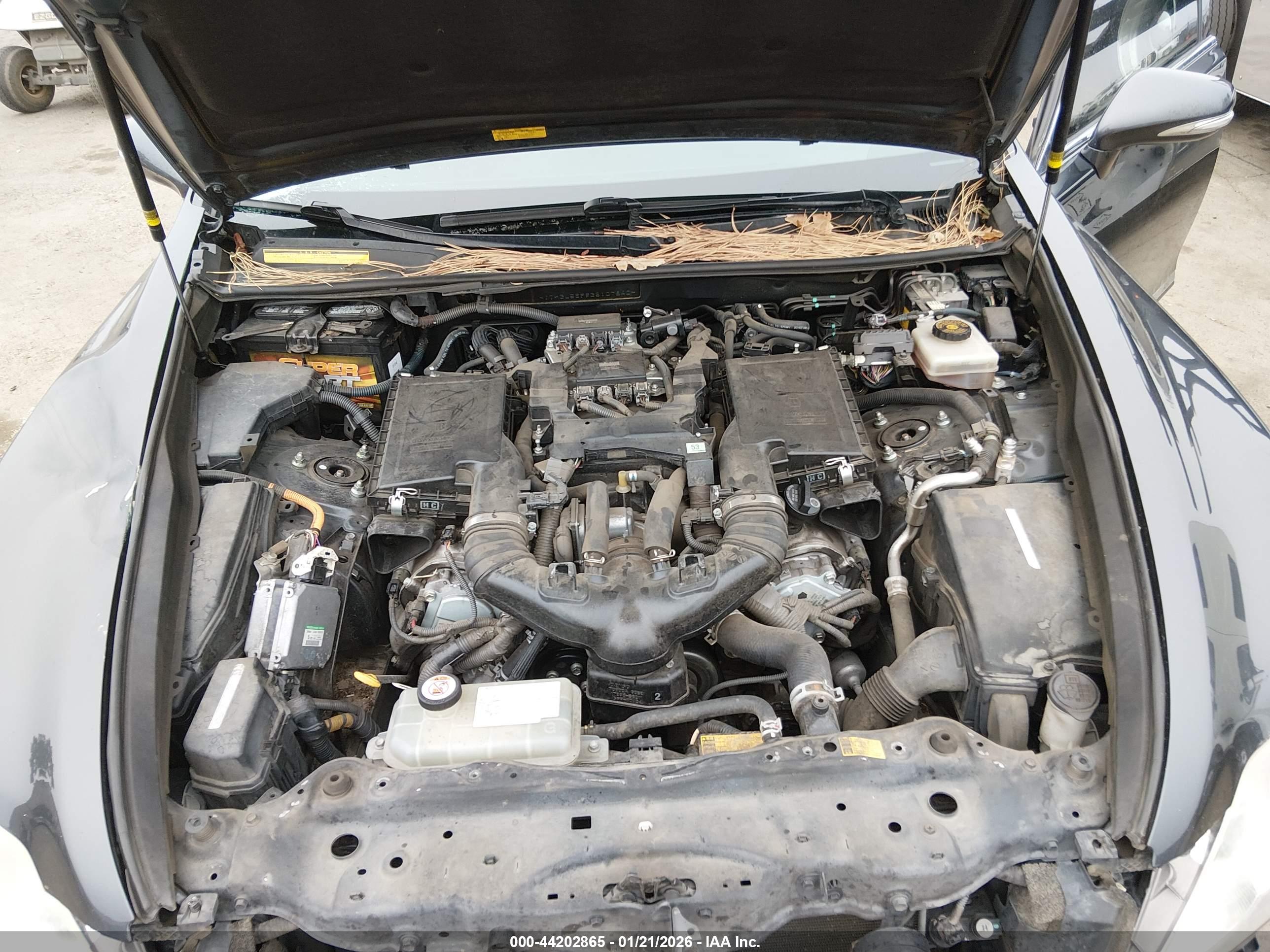 LEXUS LS image 10