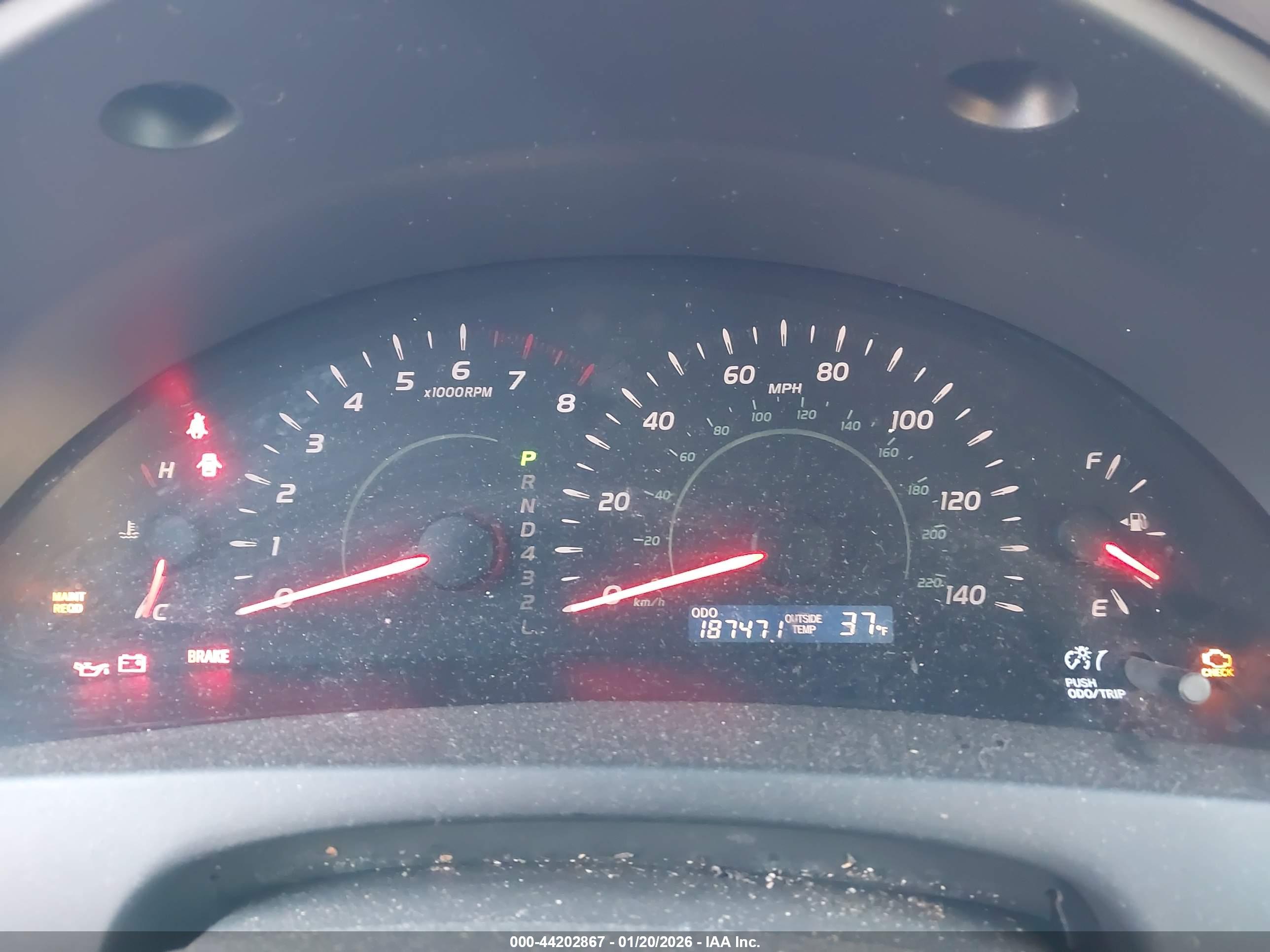 TOYOTA CAMRY image 7
