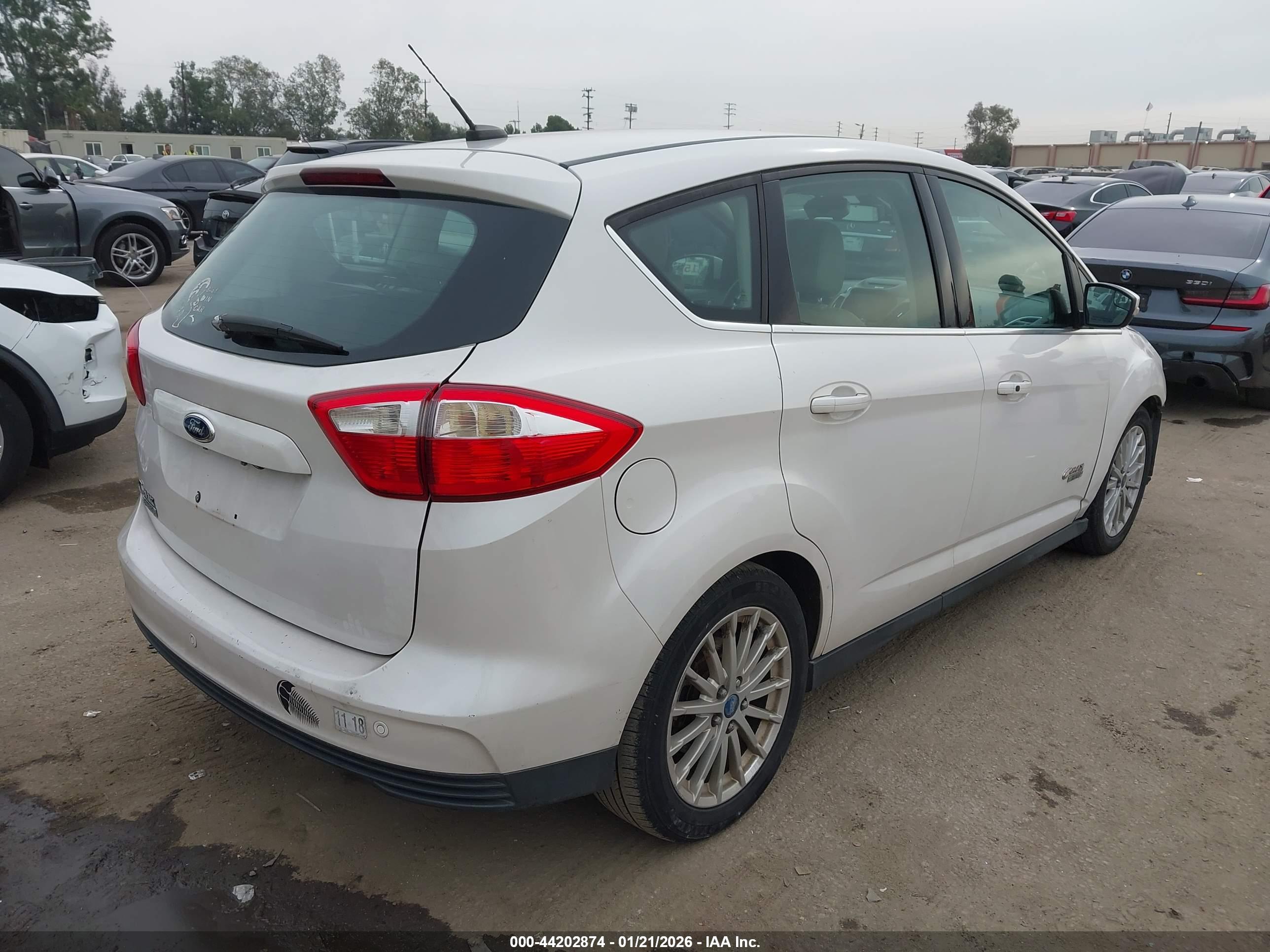 FORD C-MAX image 4