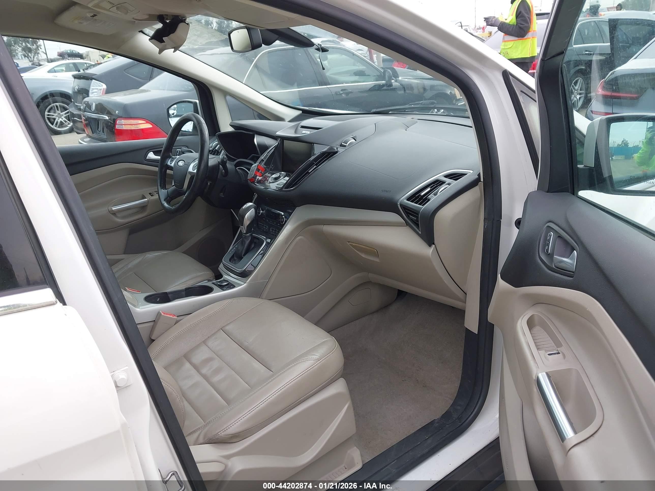 FORD C-MAX image 5