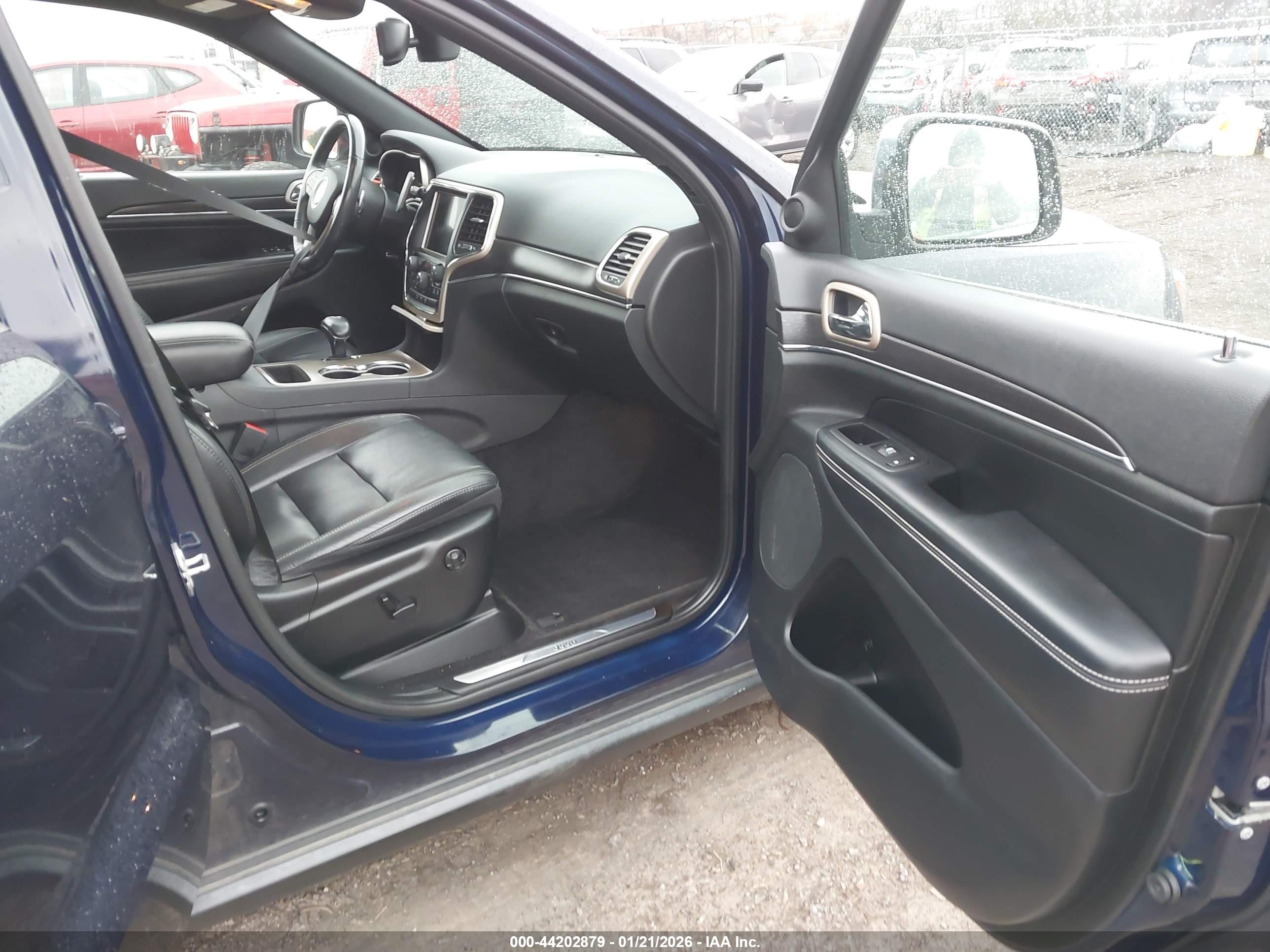 JEEP GRAND image 5