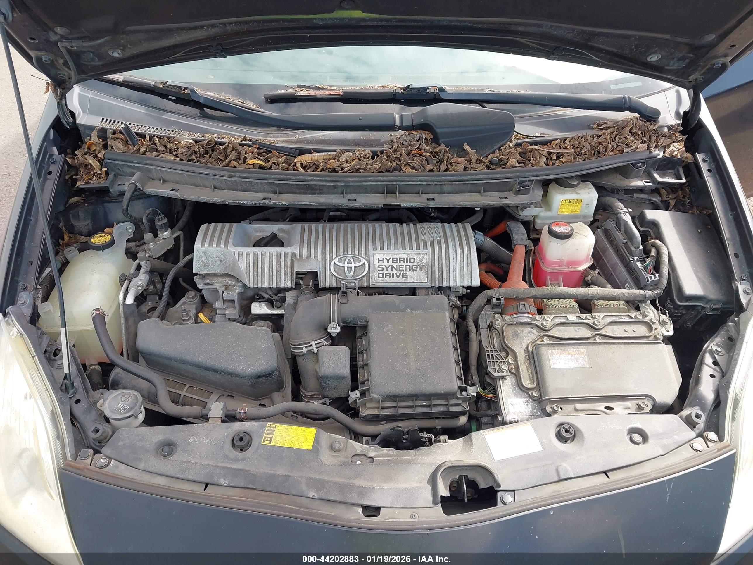 TOYOTA PRIUS image 10