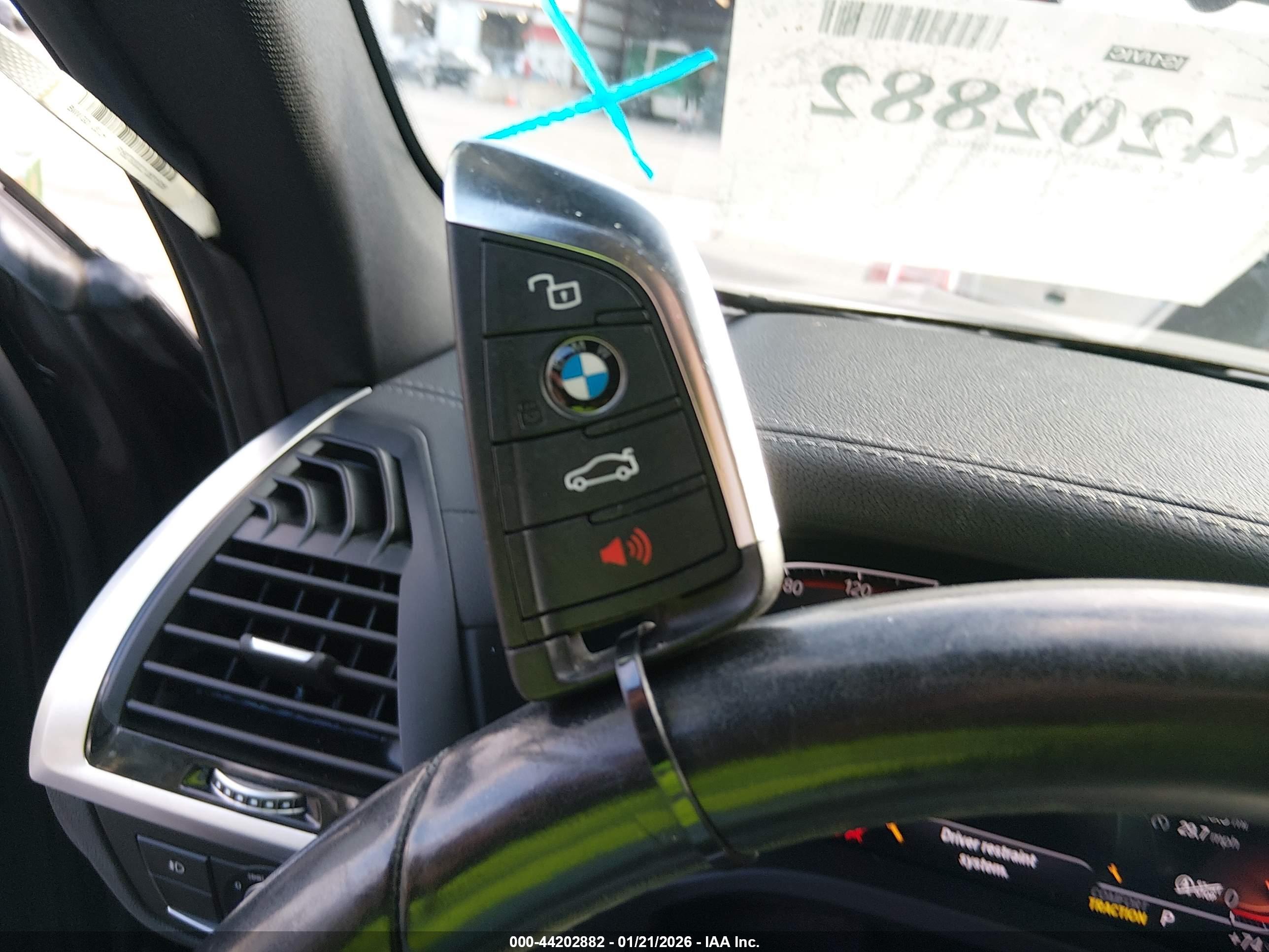 BMW X3 image 11