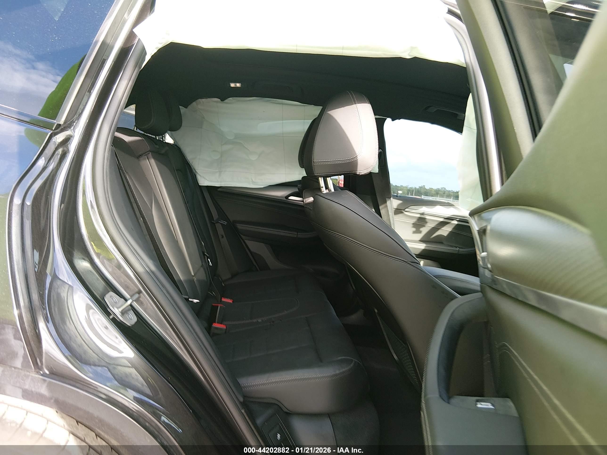 BMW X3 image 8