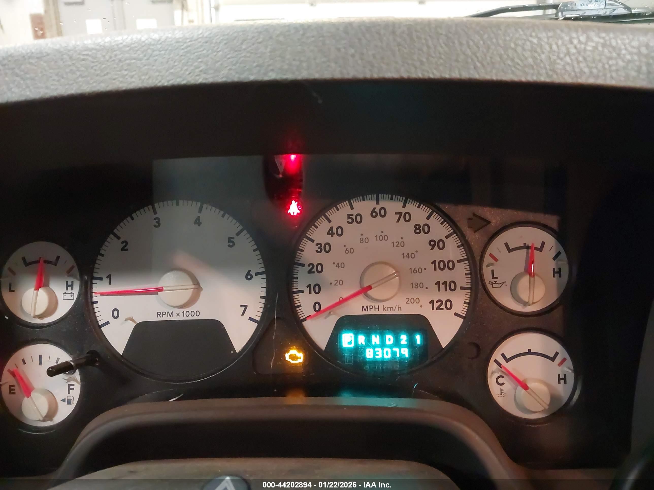 DODGE RAM image 7