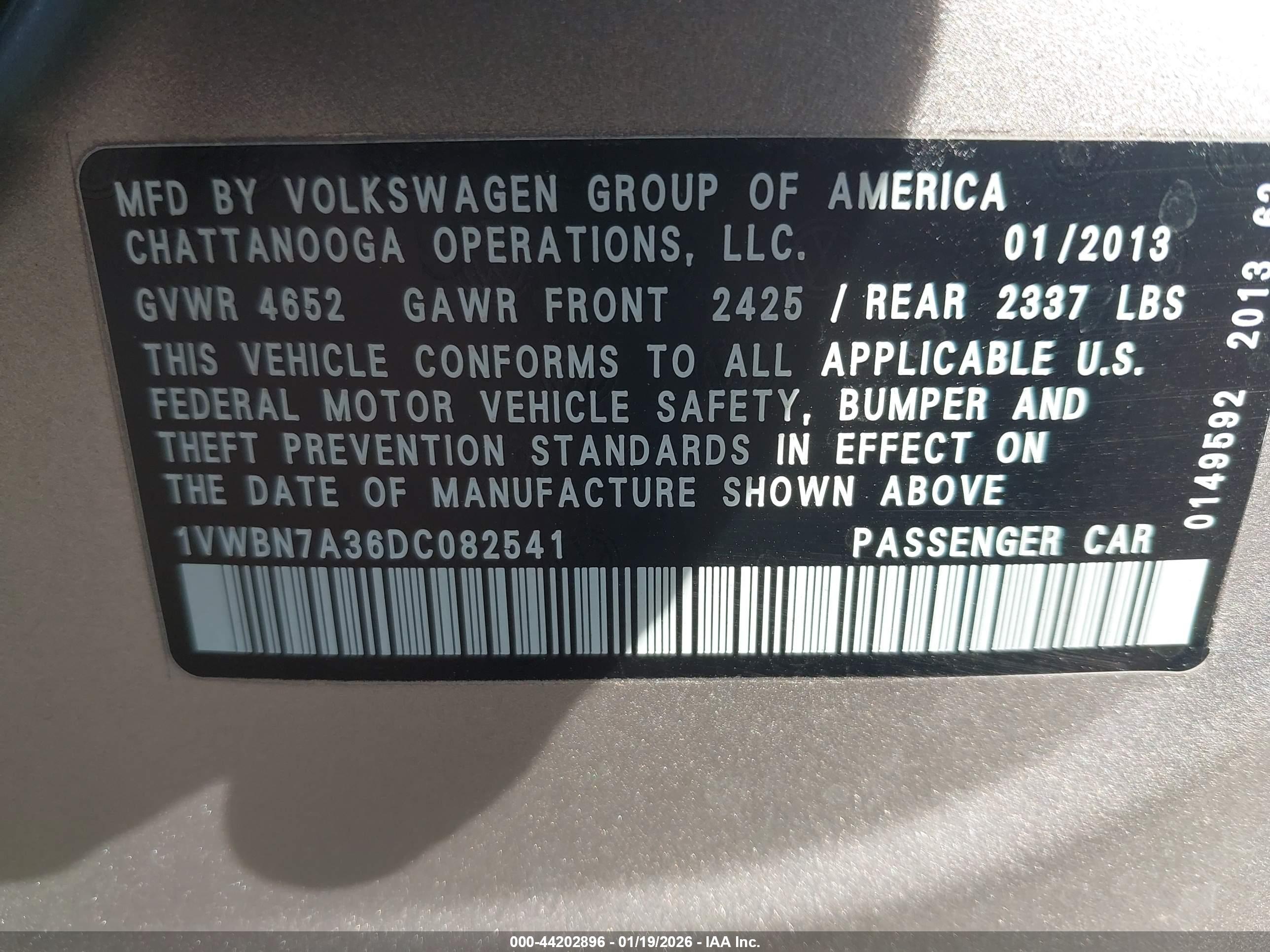 VOLKSWAGEN PASSAT image 9