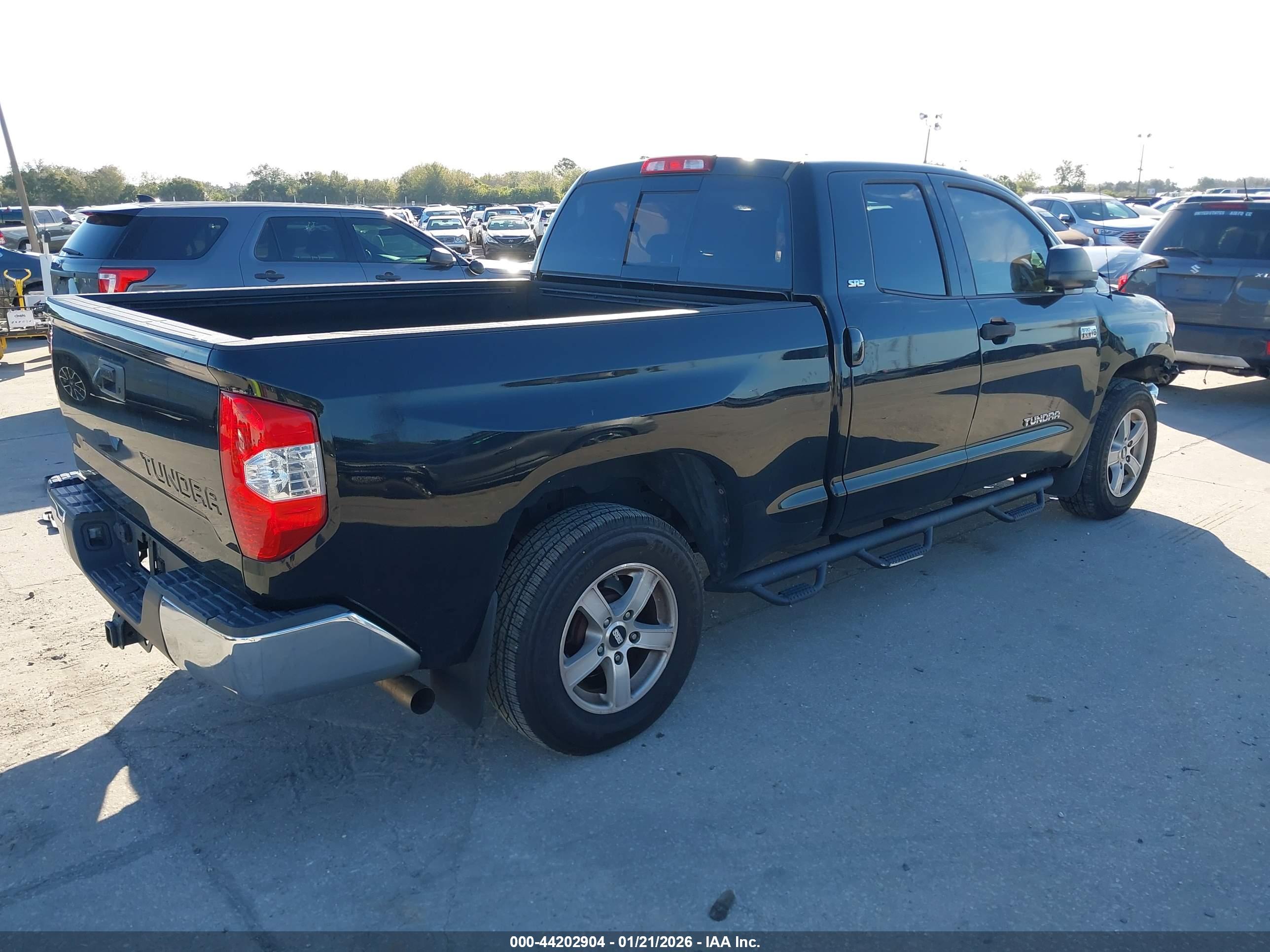 TOYOTA TUNDRA image 4