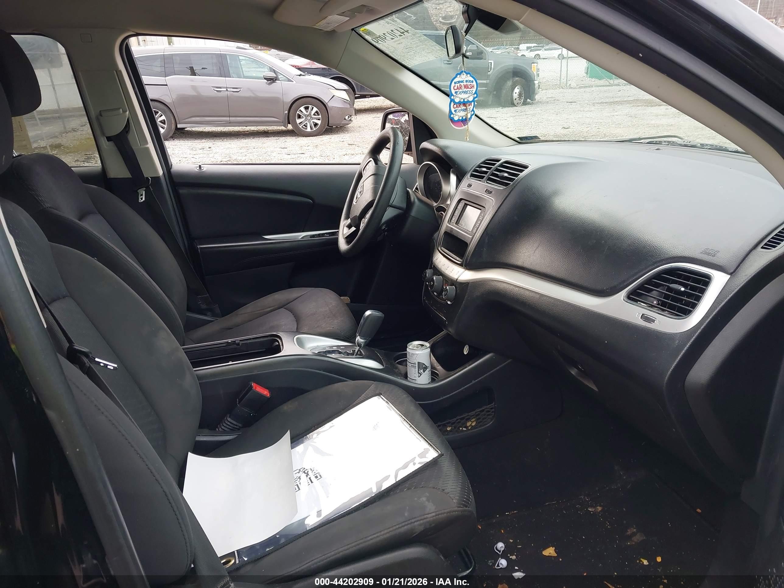 DODGE JOURNEY image 5