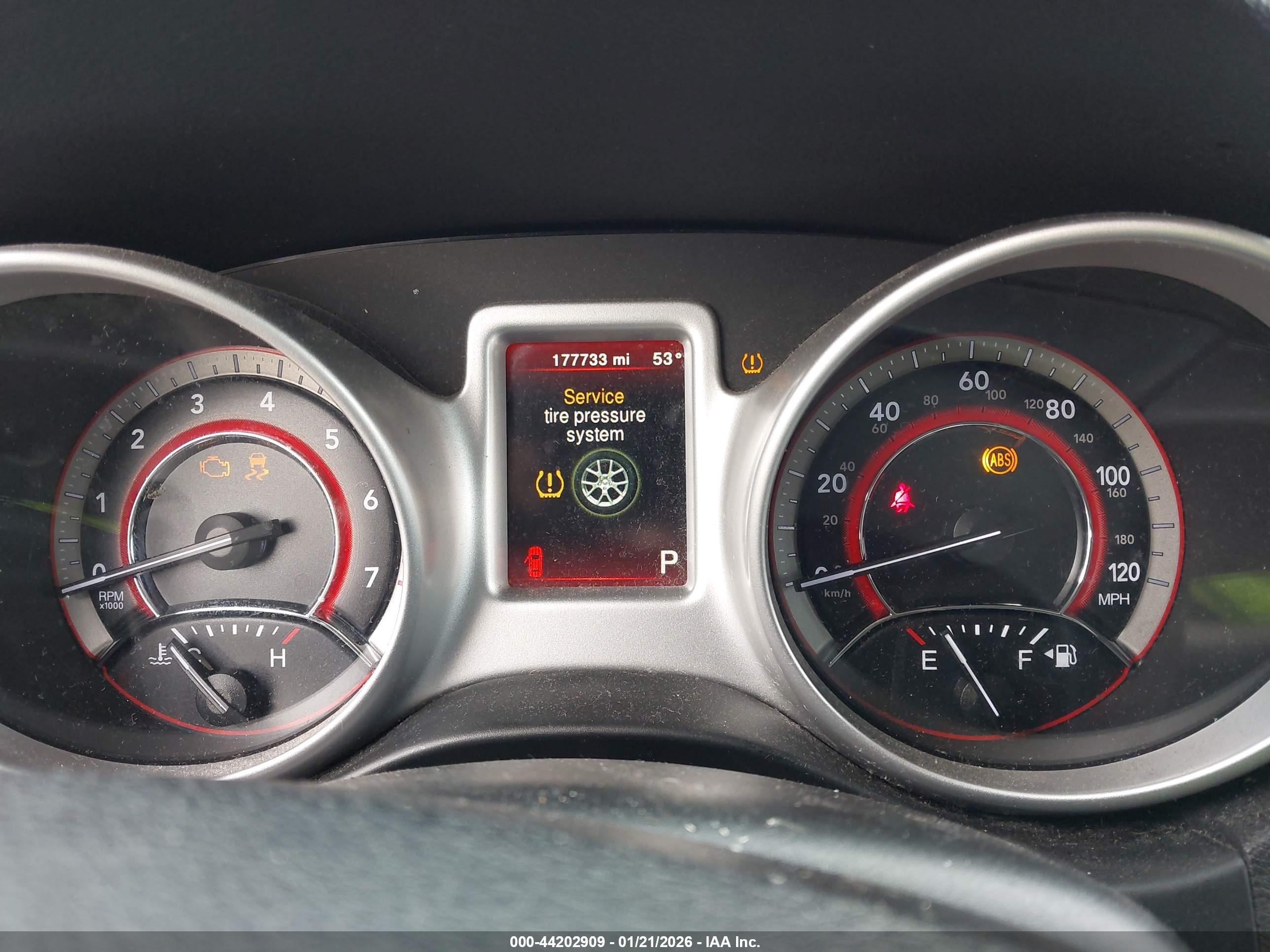 DODGE JOURNEY image 7