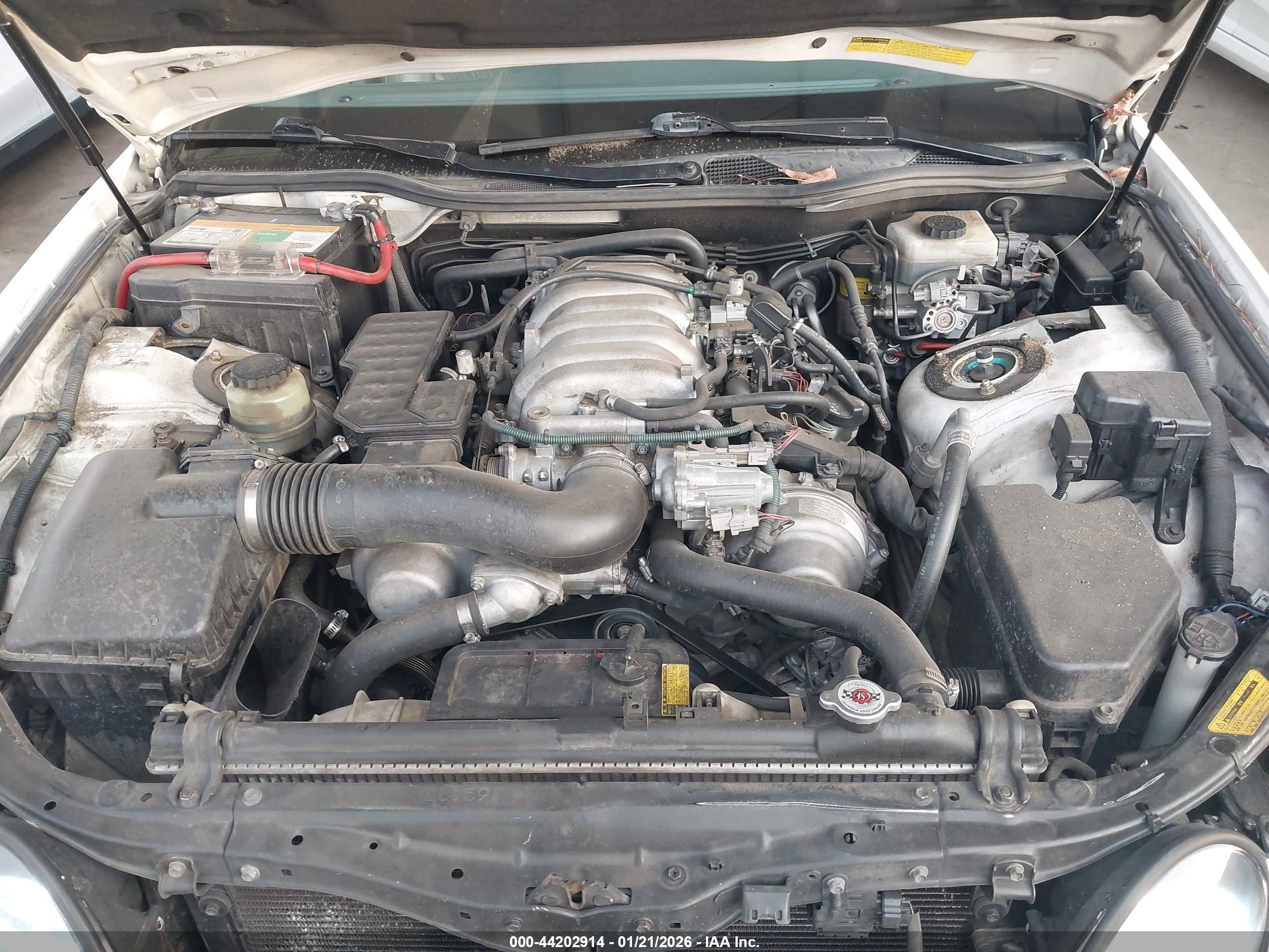 LEXUS GS image 10