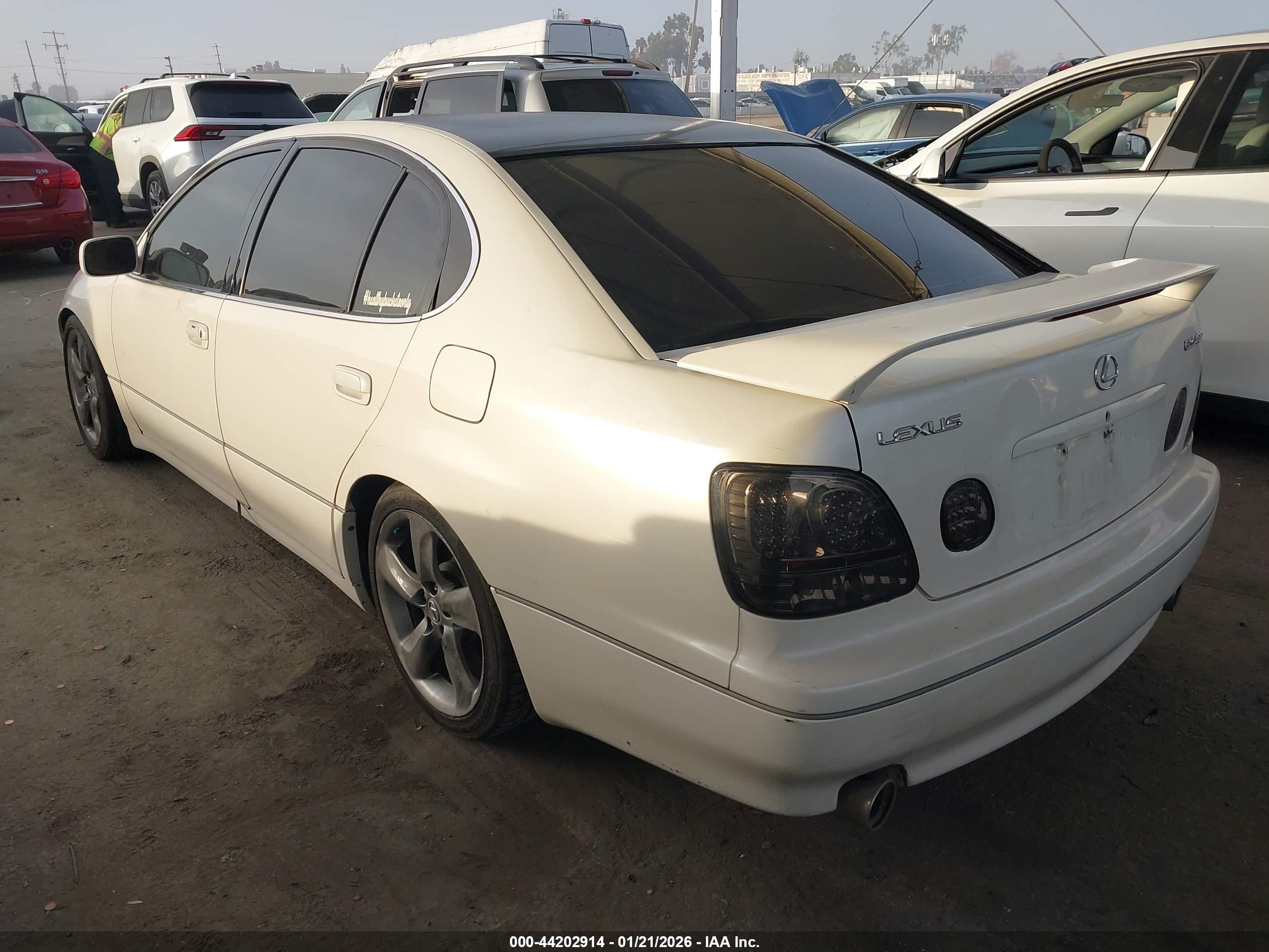 LEXUS GS image 3
