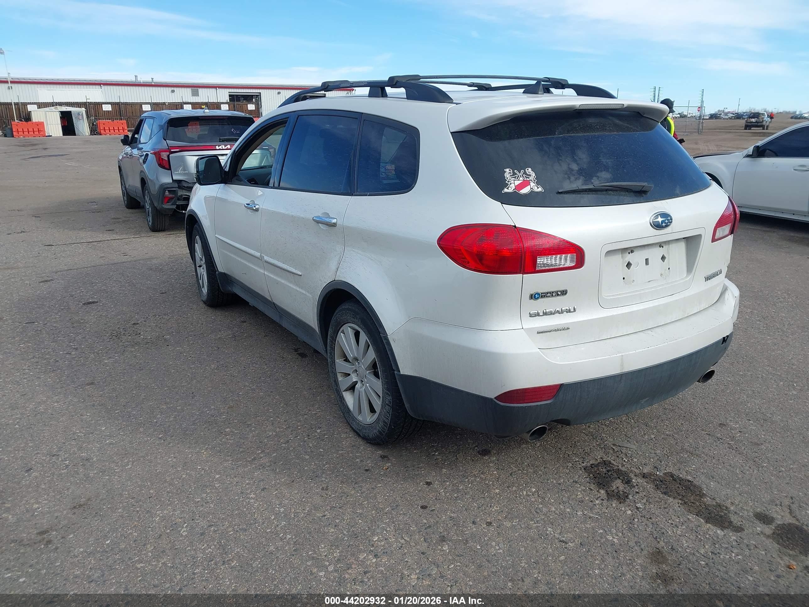SUBARU TRIBECA image 3