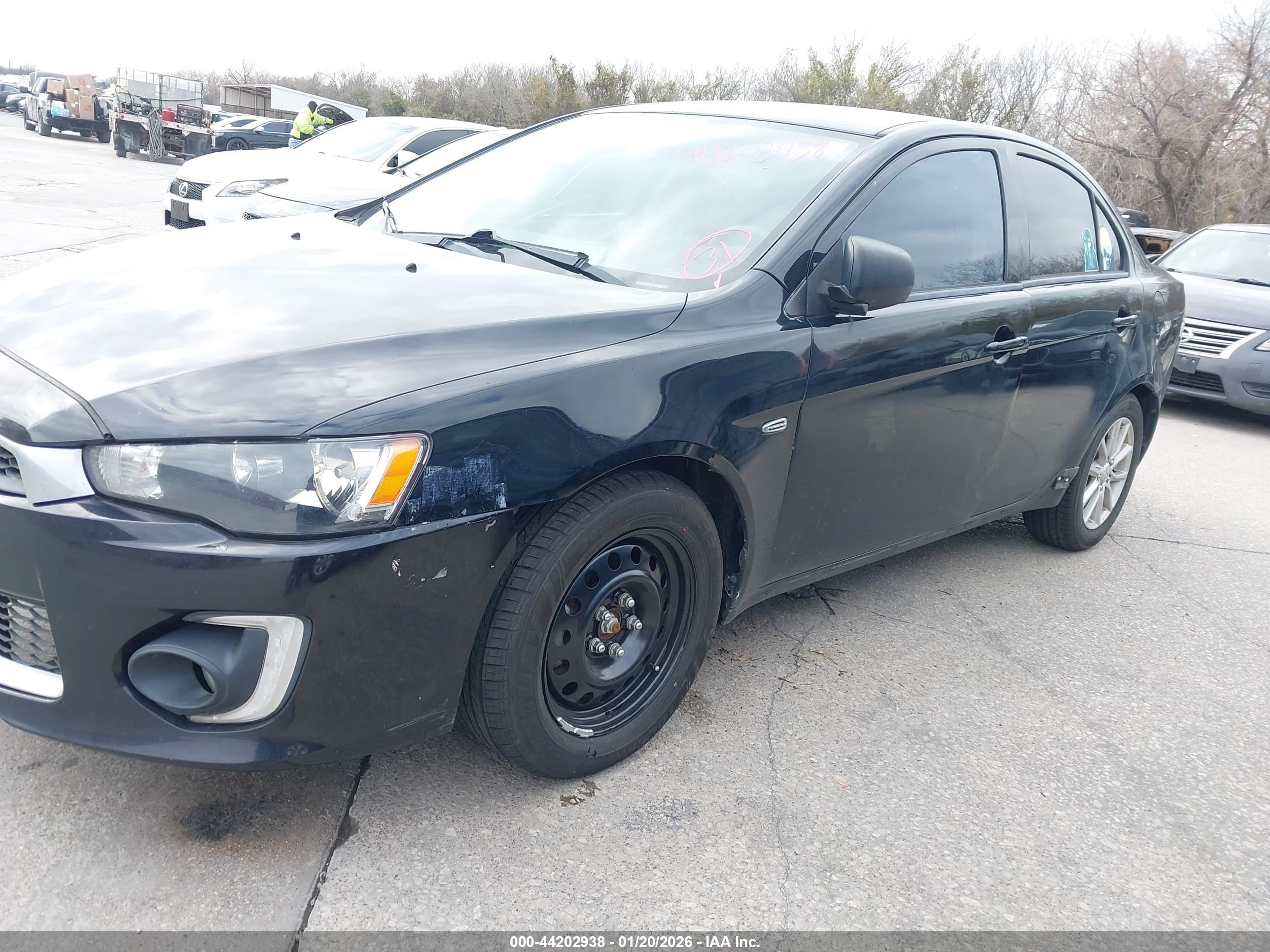 MITSUBISHI LANCER image 6