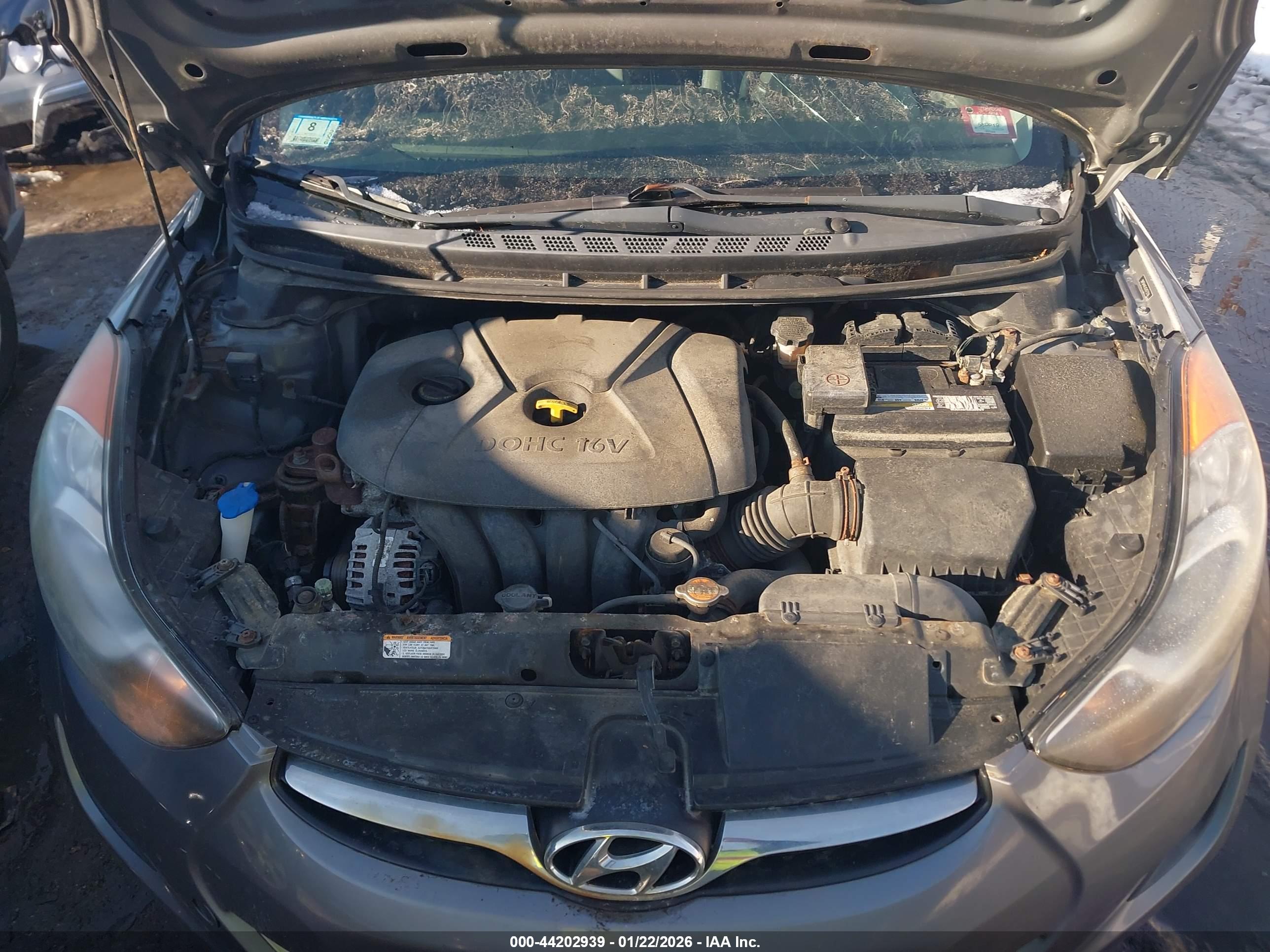 HYUNDAI ELANTRA image 10