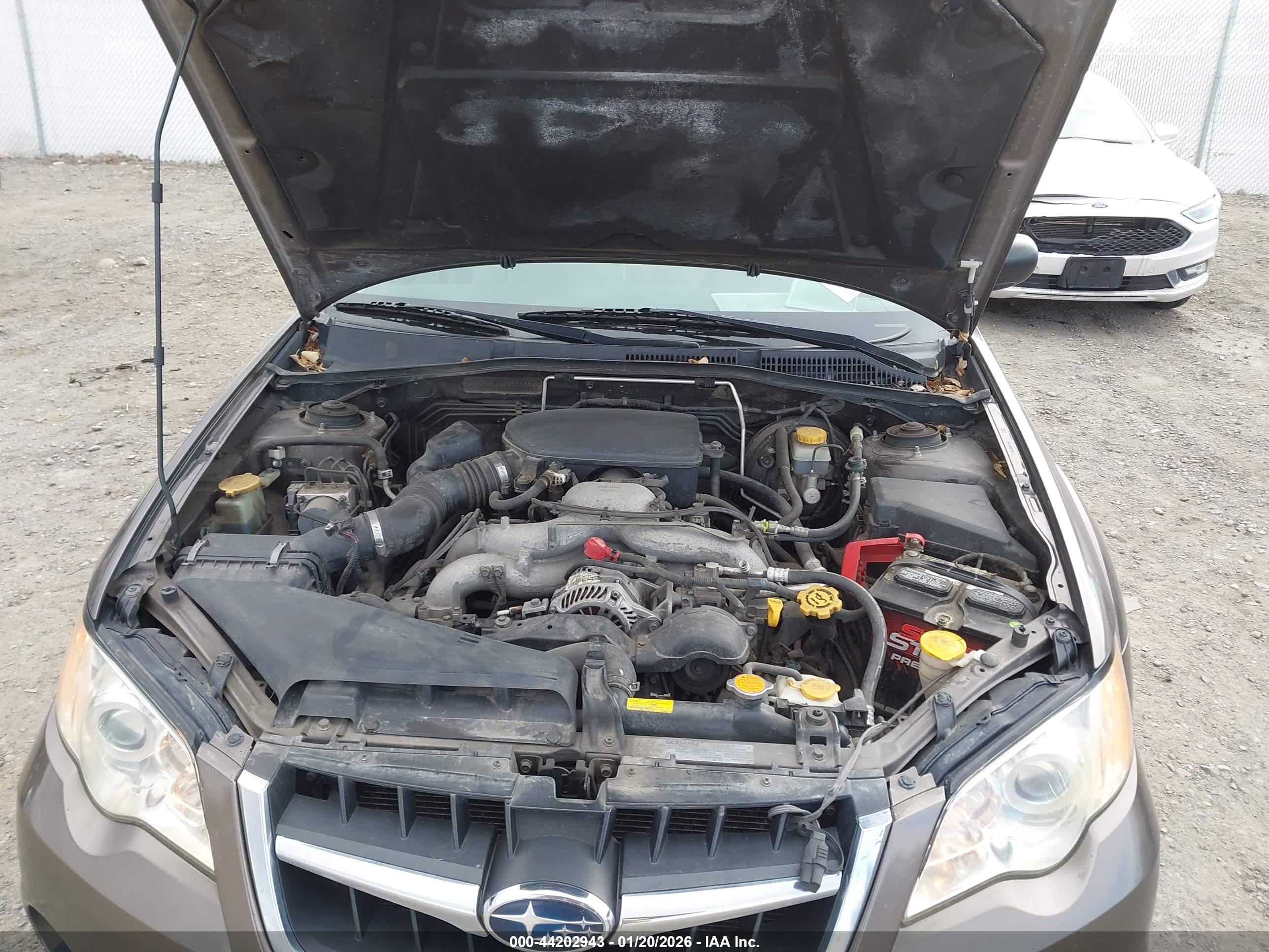 SUBARU OUTBACK image 10