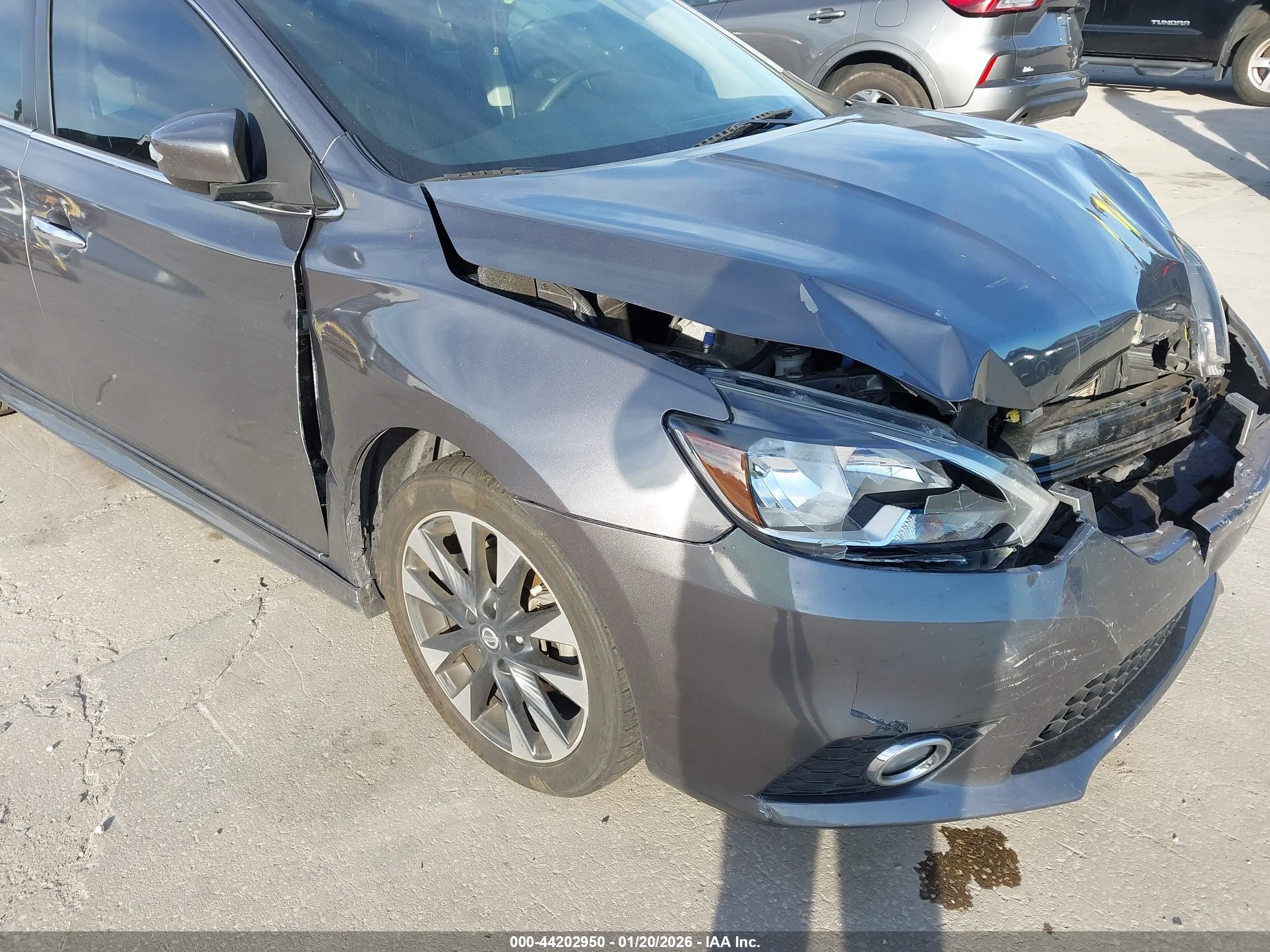 NISSAN SENTRA image 6