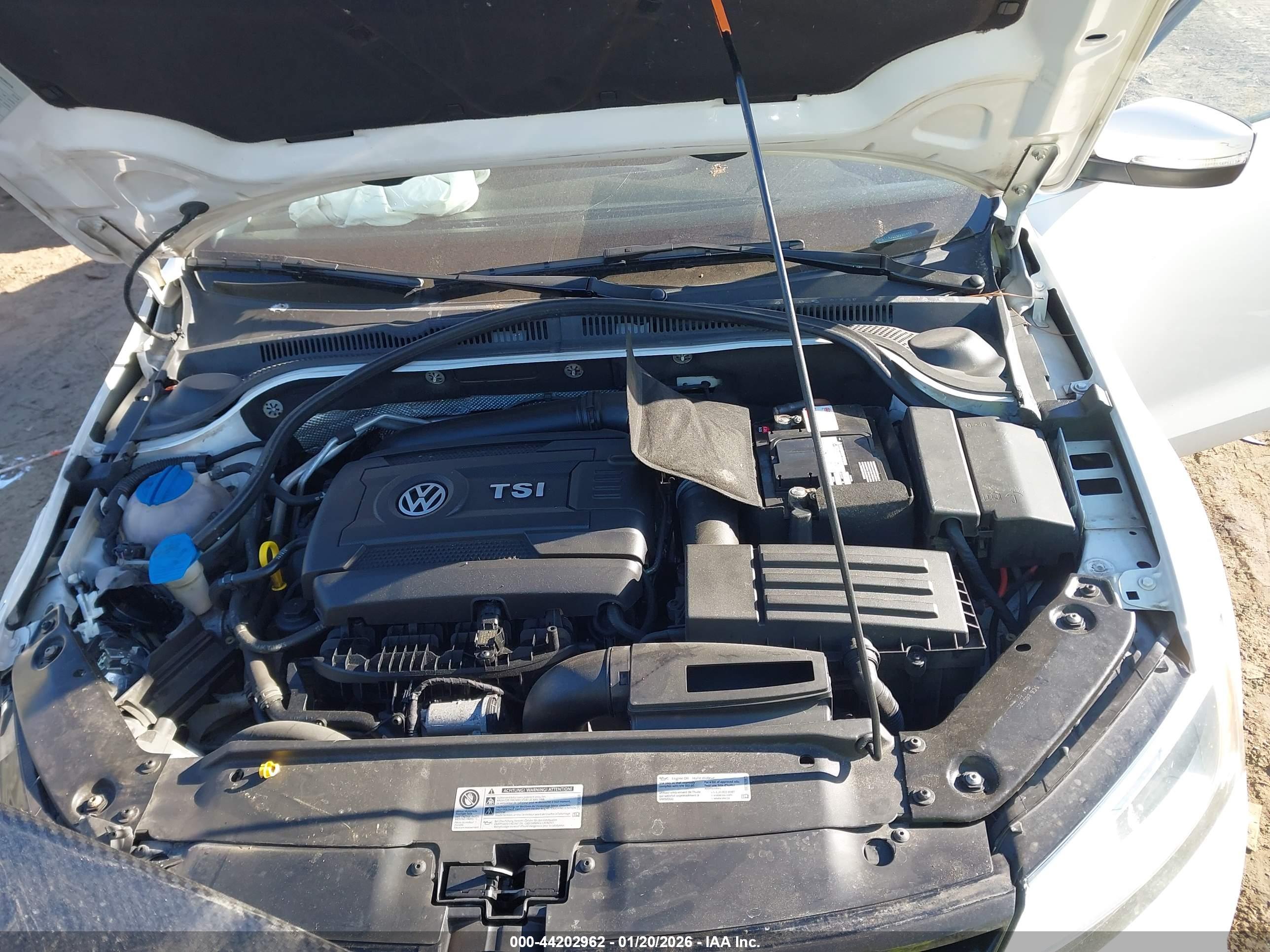VOLKSWAGEN JETTA image 10